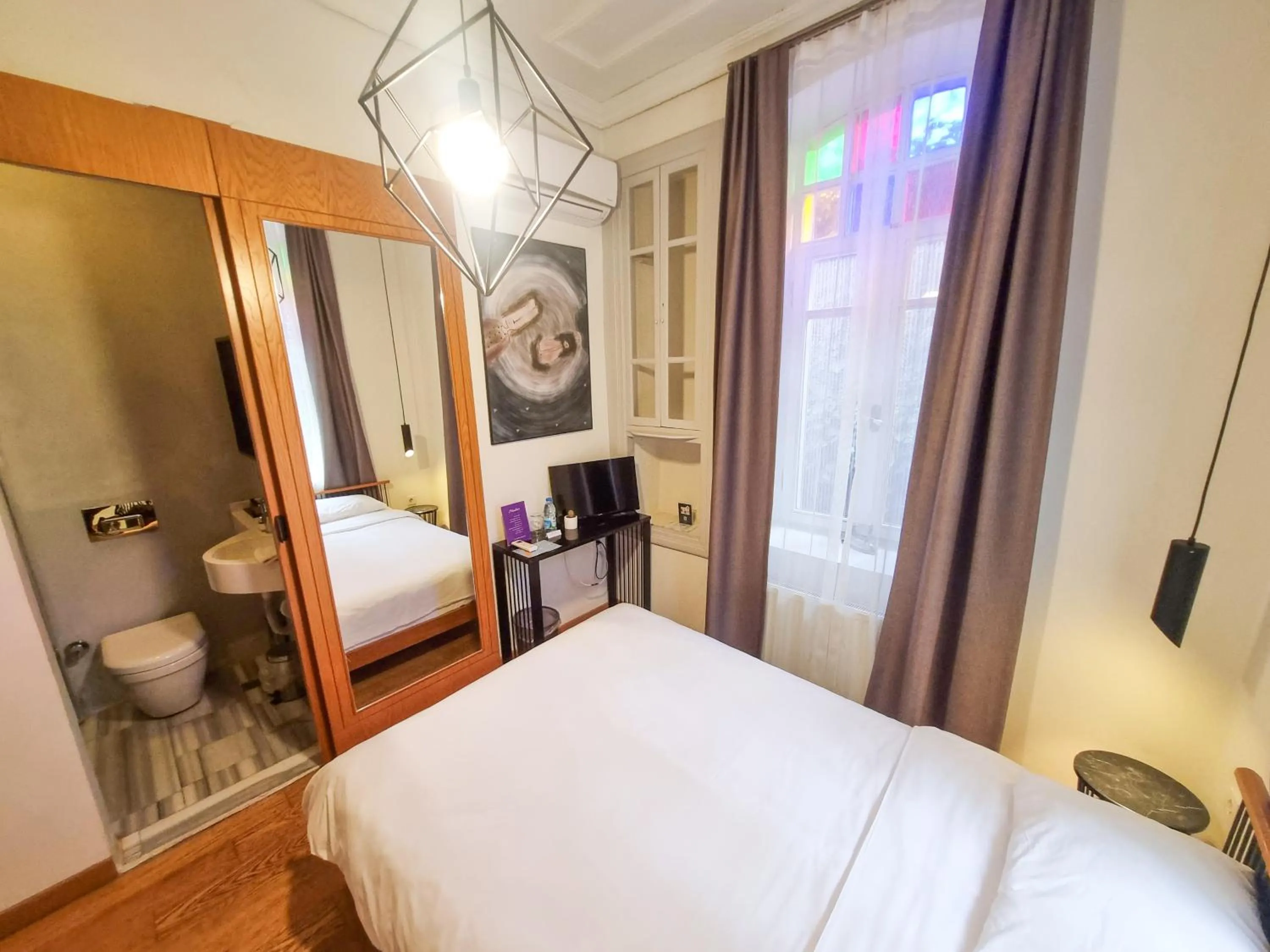 Bed in Serguzest Otel