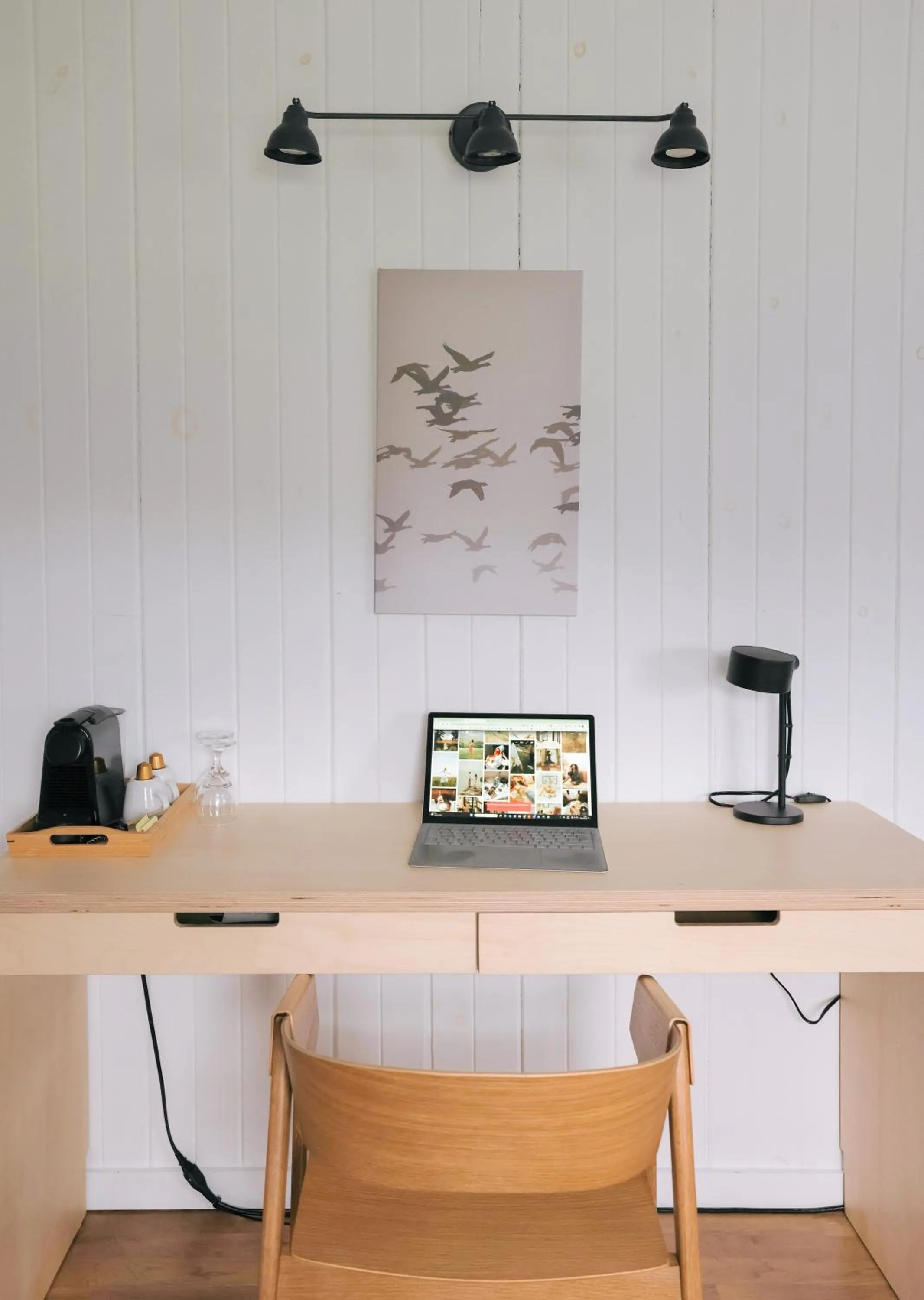 hair dresser in Beatnik Hotel