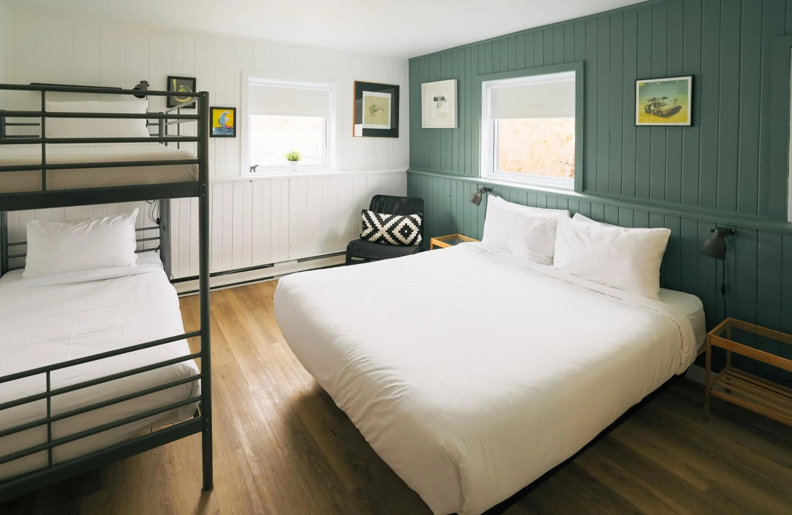 bunk bed, Bed in Beatnik Hotel