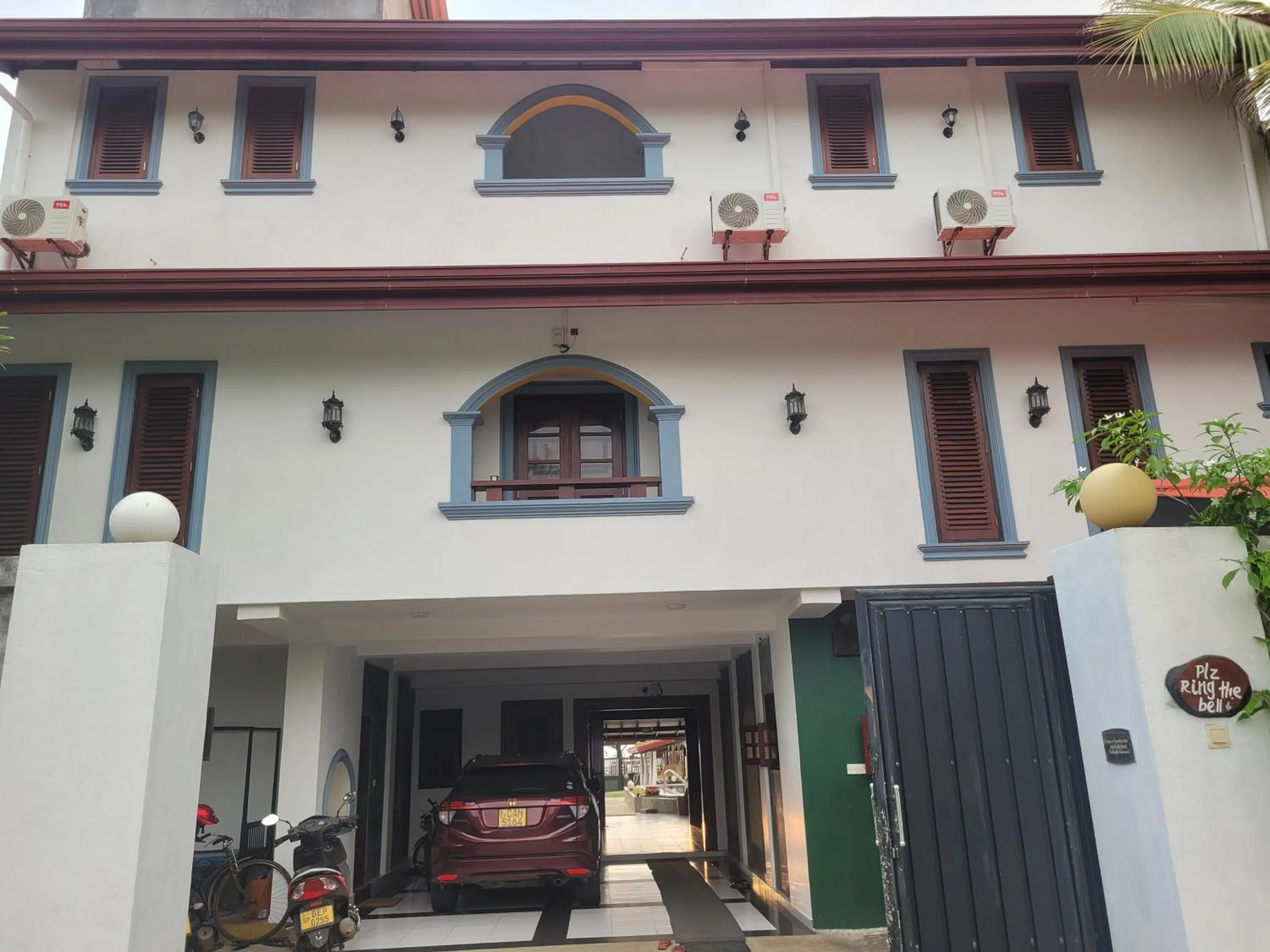 Property building in Janus Paradise Rest