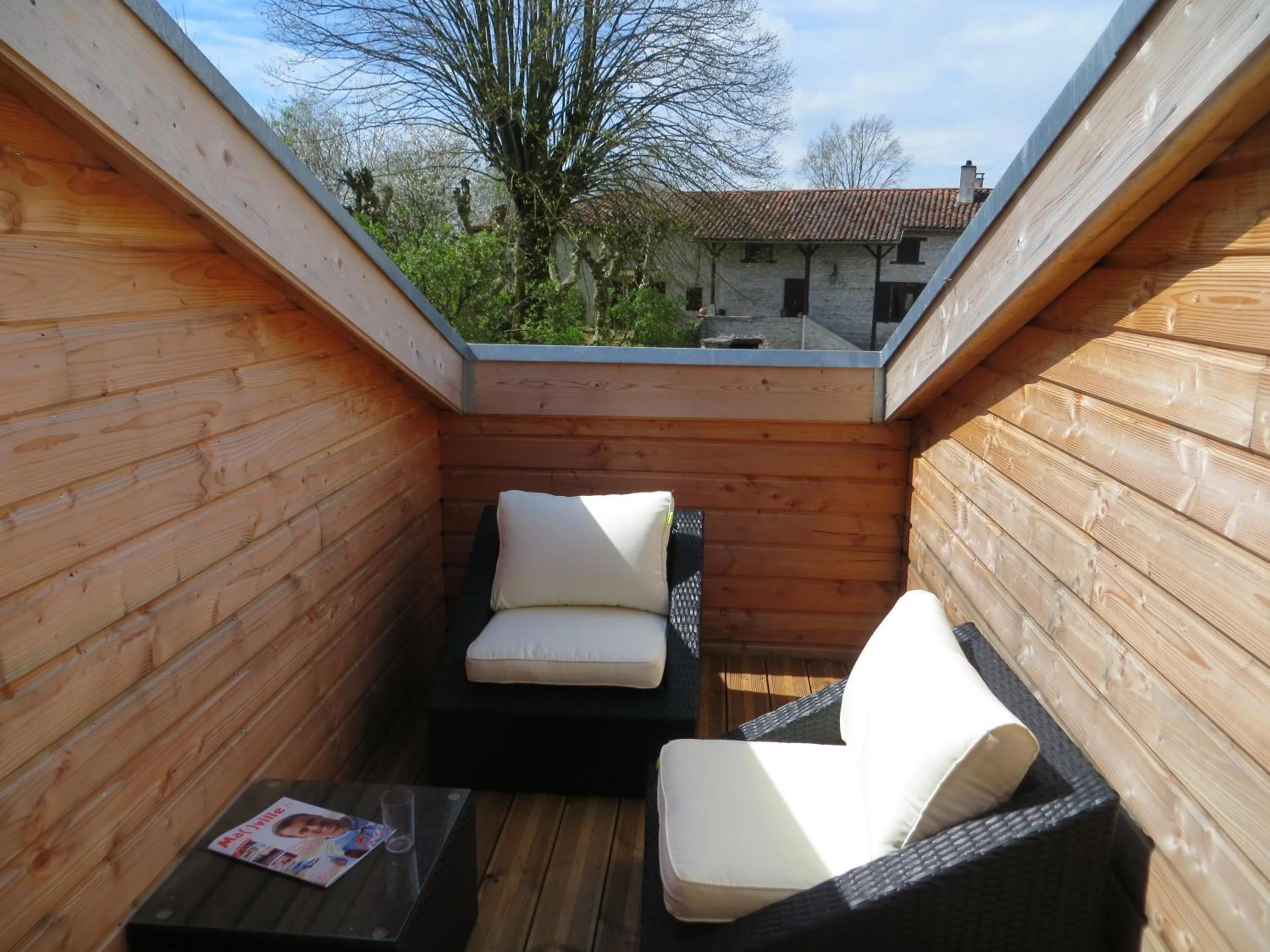 Balcony/Terrace in Auberge Bressane de Buellas