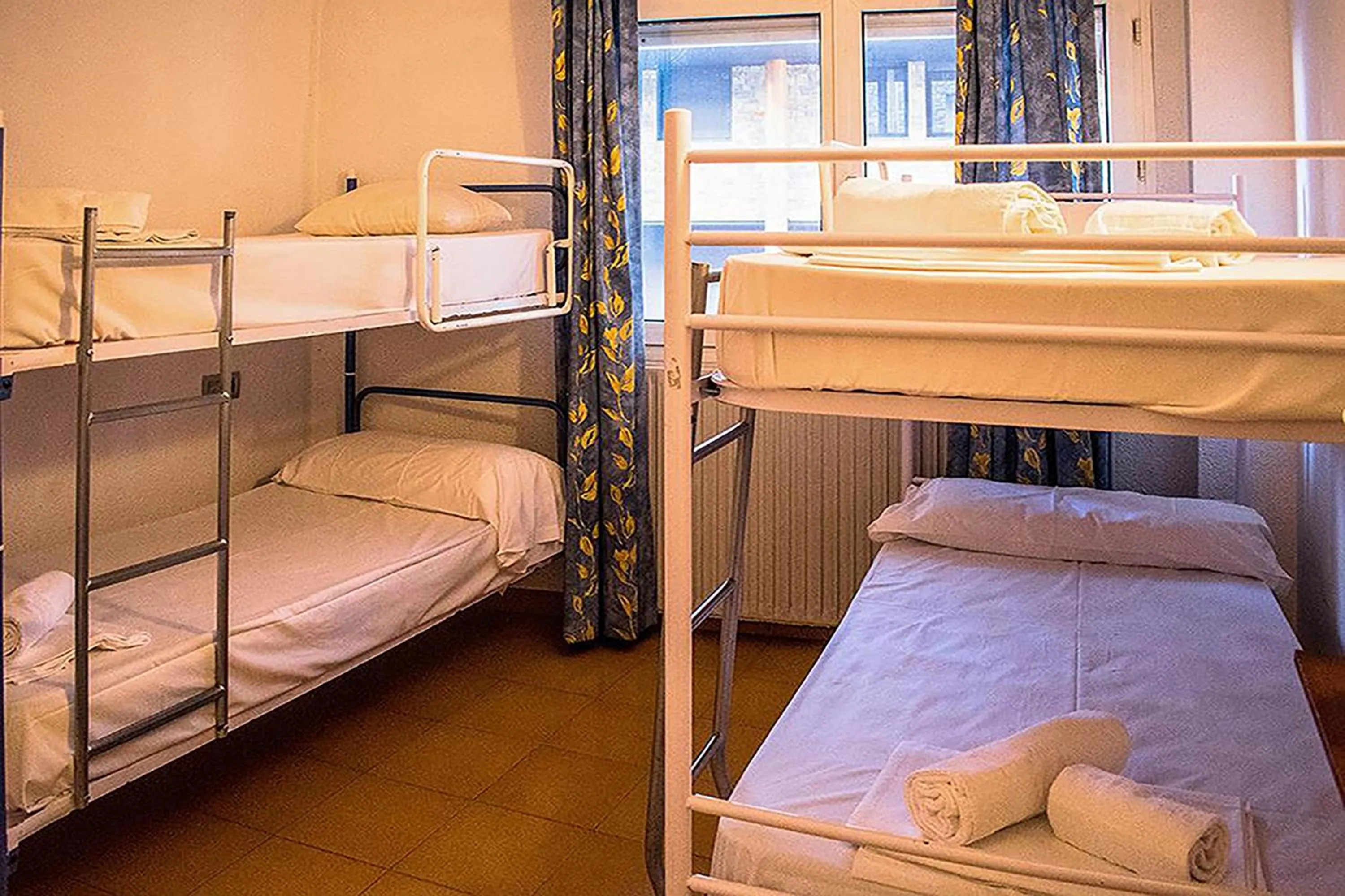 Bed in Estudis Turístics Cims Pas 3000