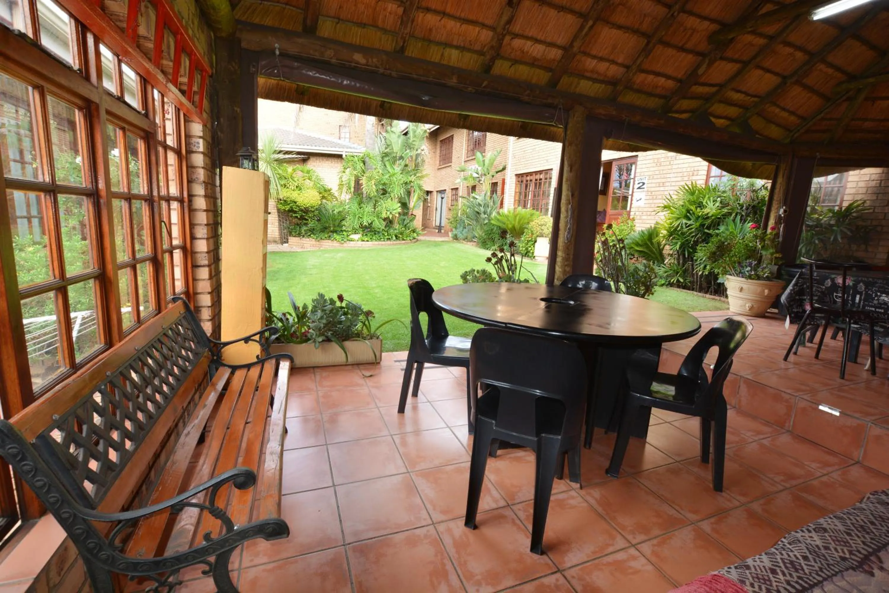 BBQ facilities in Kairos Home