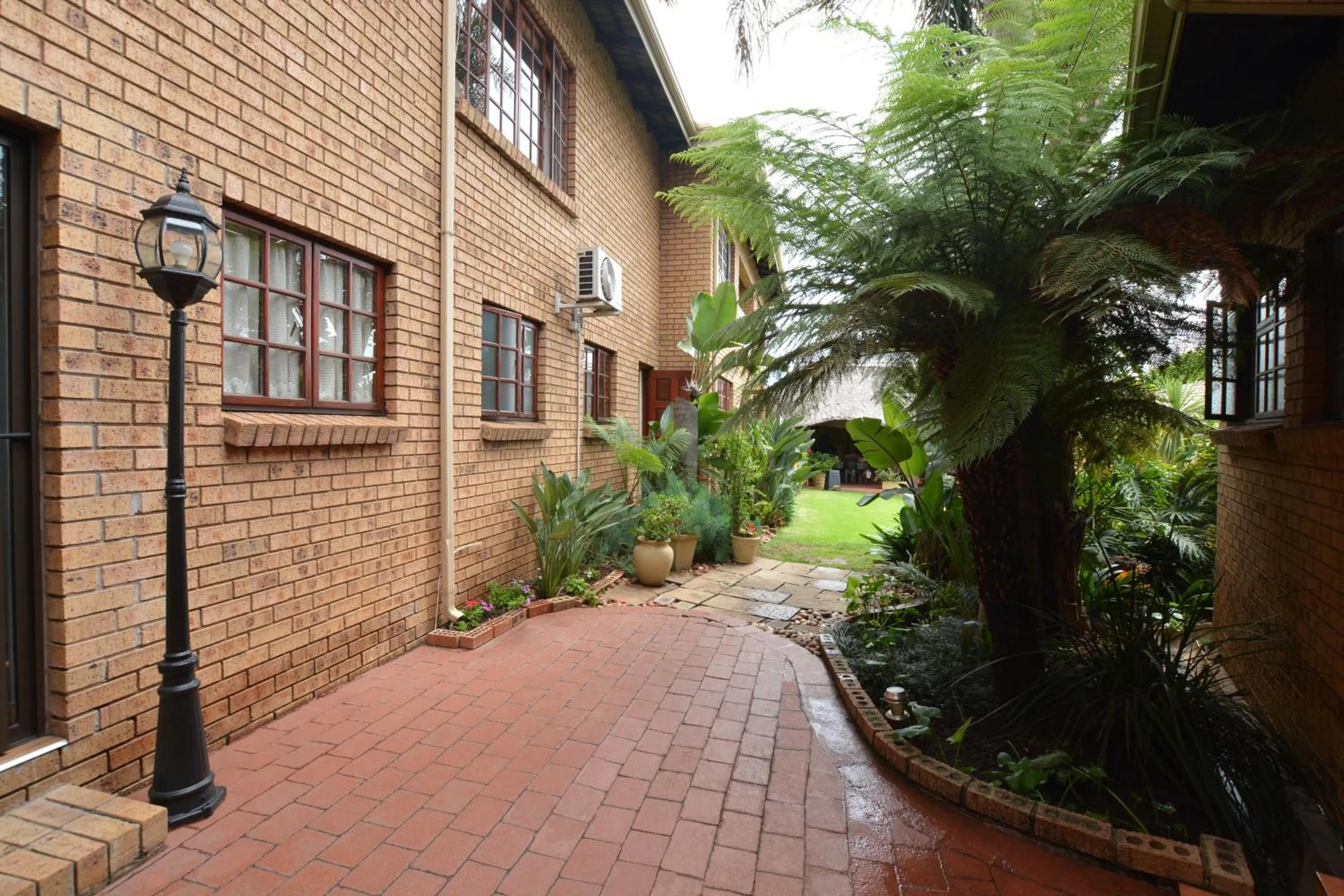 Deluxe Double Studio - single occupancy in Kairos Home