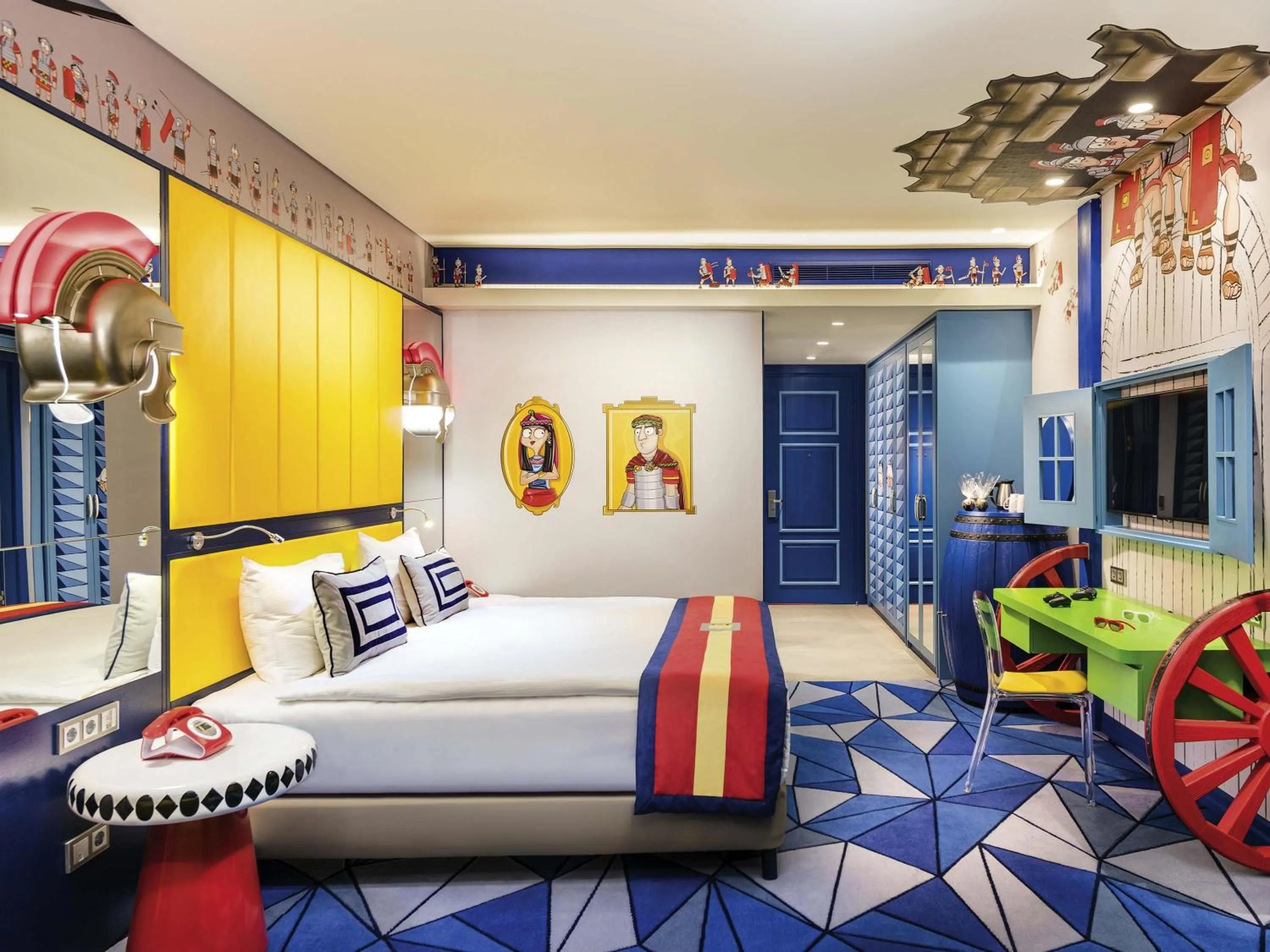 Bedroom, Bed in The Land Of Legends Kingdom Hotel - All-in Concept