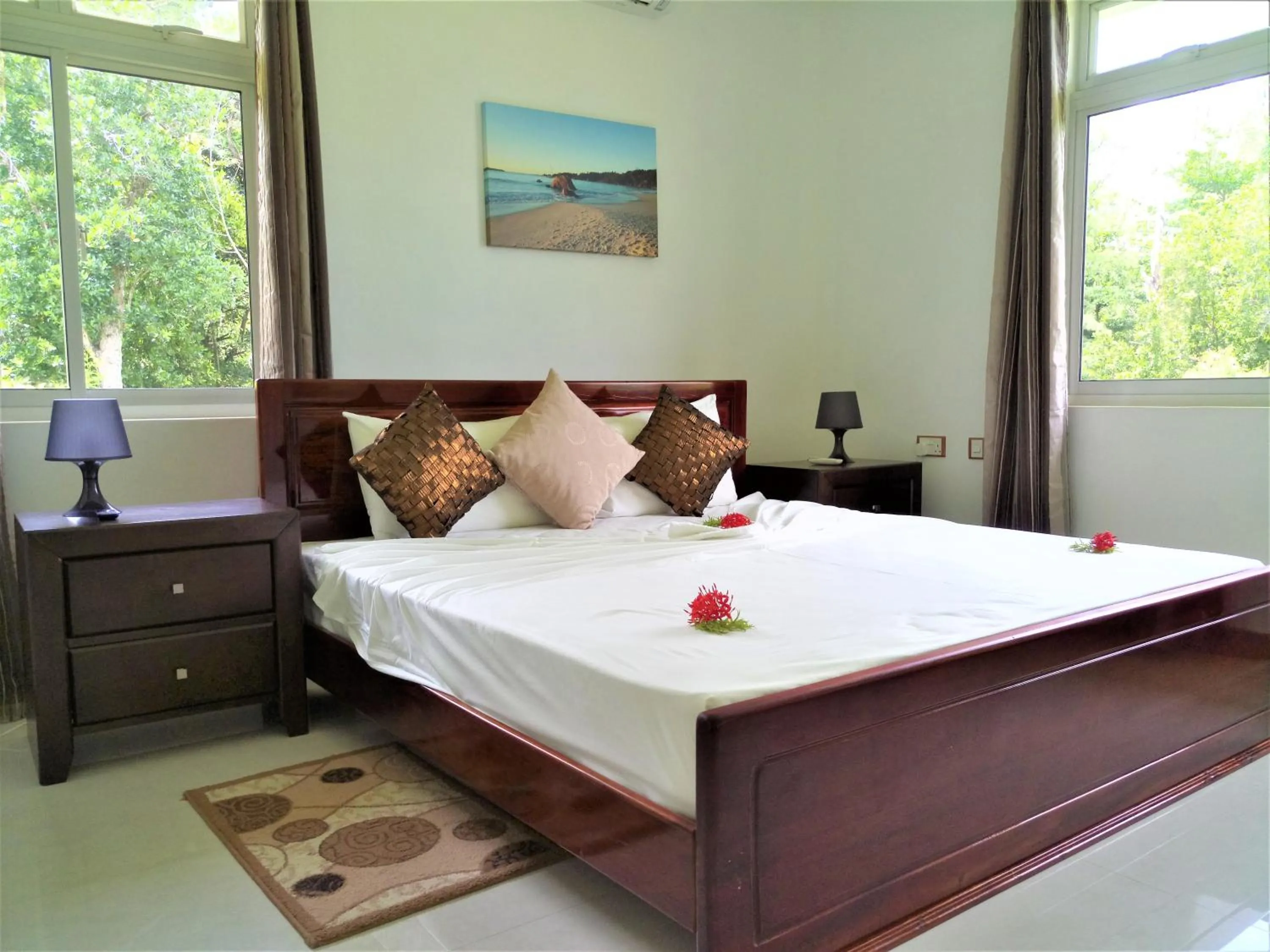 Photo of the whole room, Bed in Wyn Villa