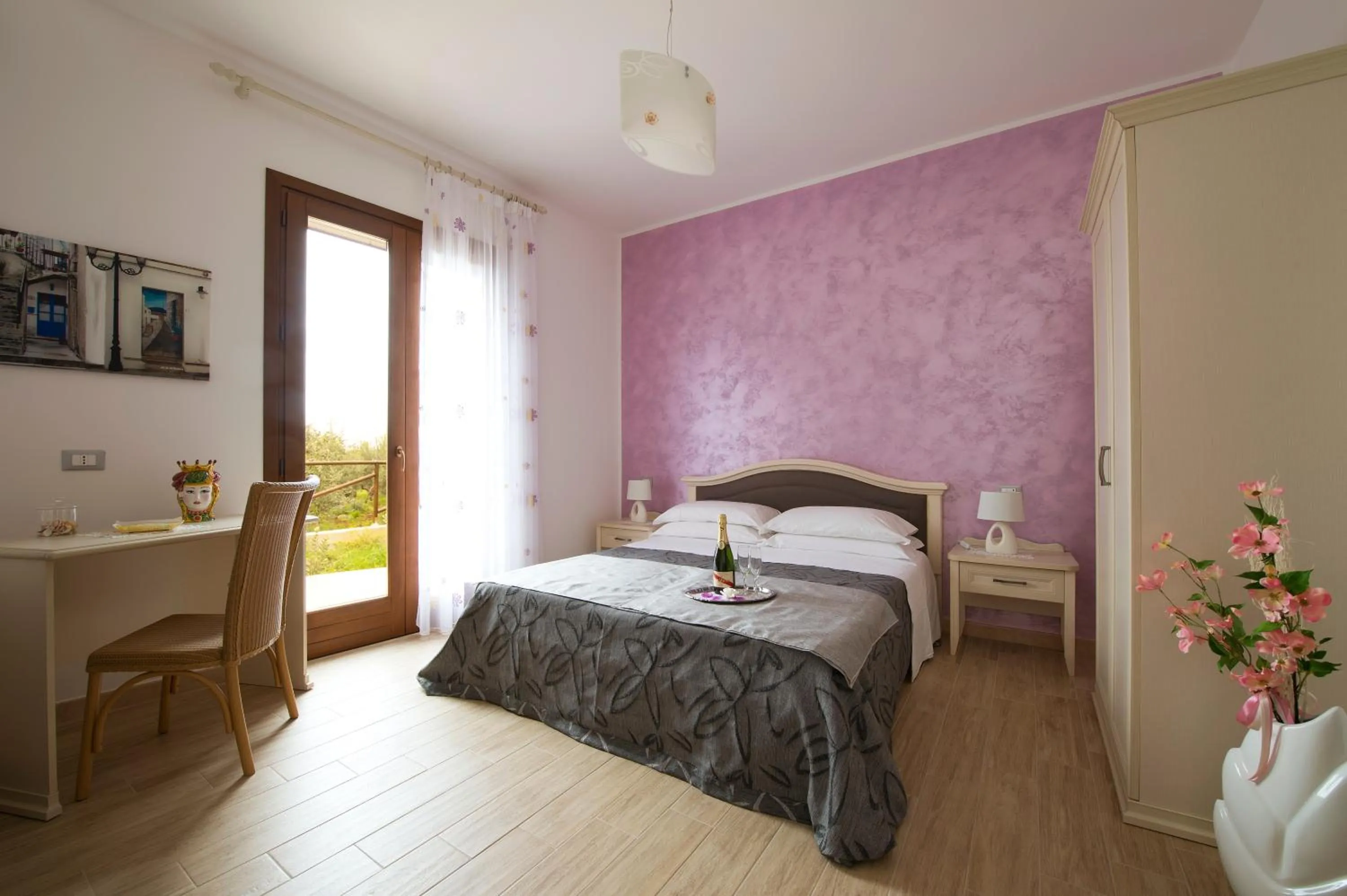 Bed in I Segreti di Antonina