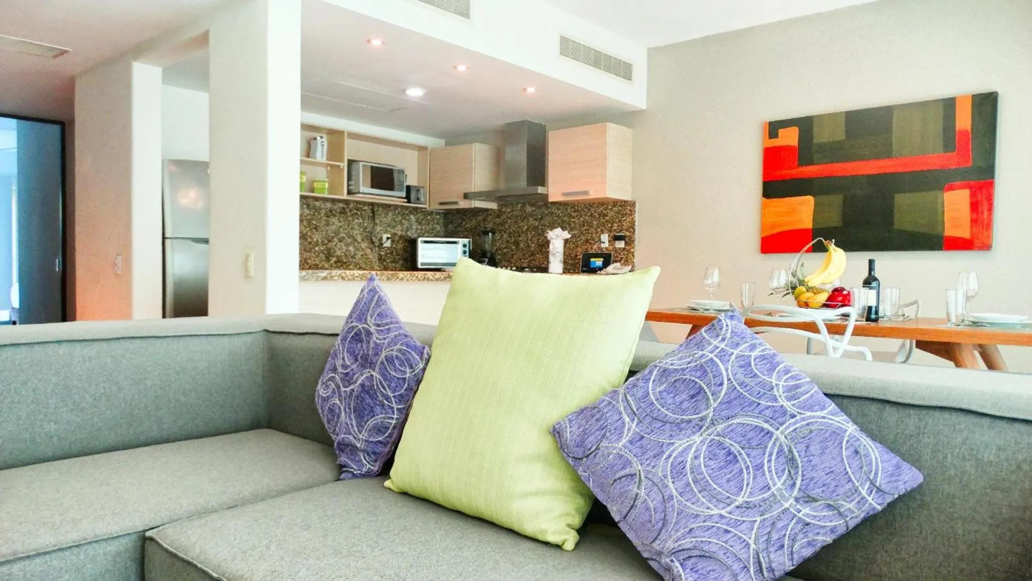 Living room in Luxurious & Central Condo In Playa Steps From The Beach