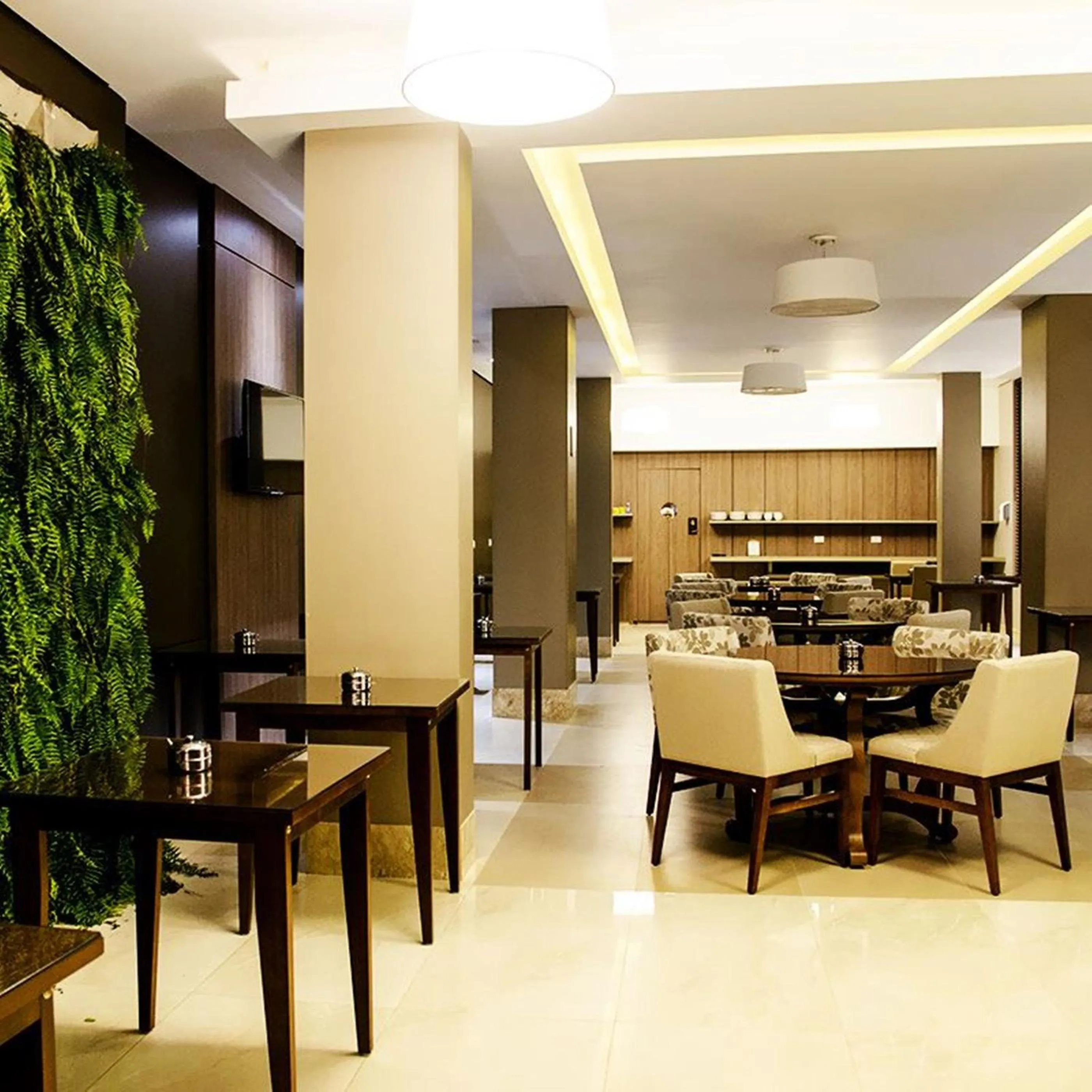 Restaurant/places to eat in Class Hotel Rio Claro