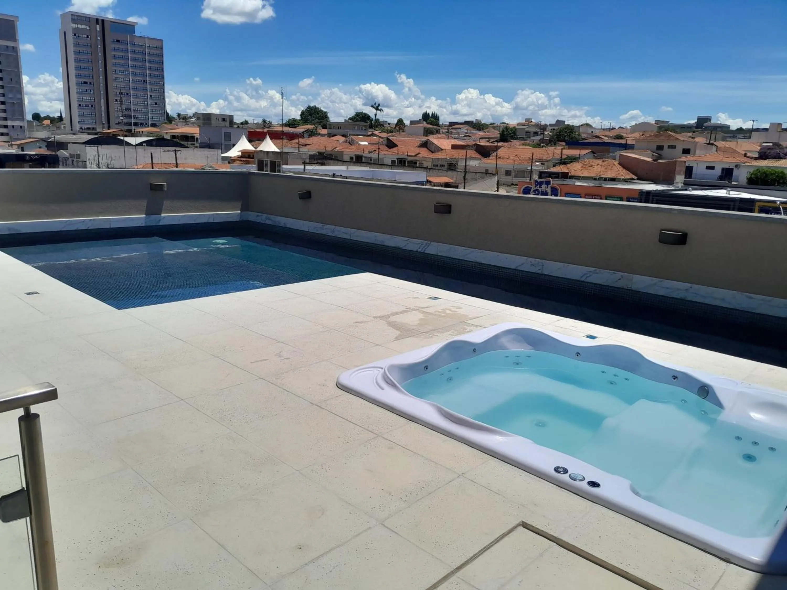 Hot Tub in Class Hotel Rio Claro