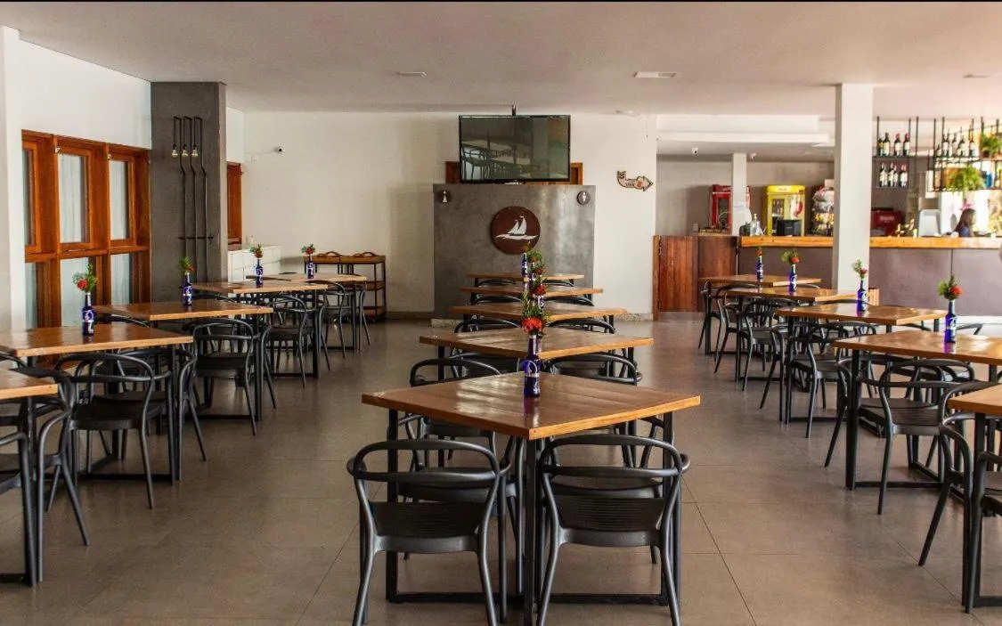 Grande Lago Hotel Gastronomia Bar