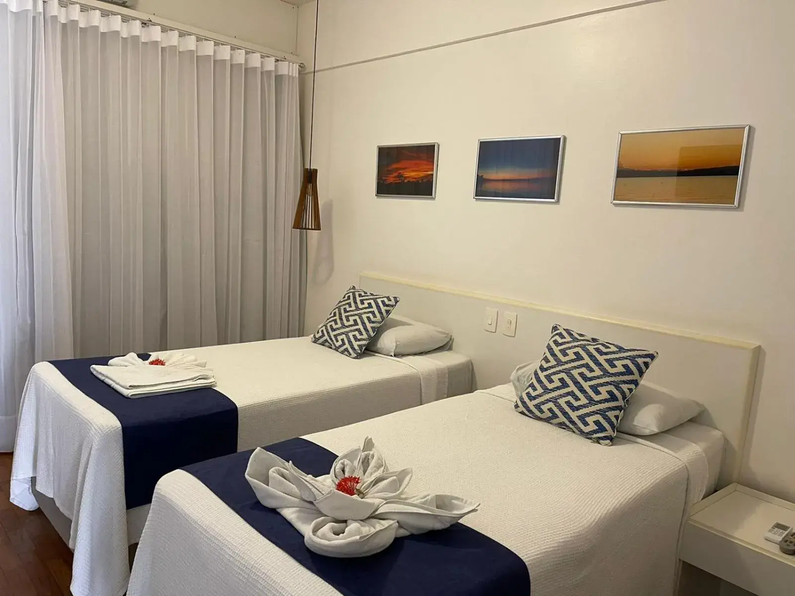 Twin Room in Grande Lago Hotel Gastronomia Bar Twin Room in Grande Lago Hotel Gastronomia Bar