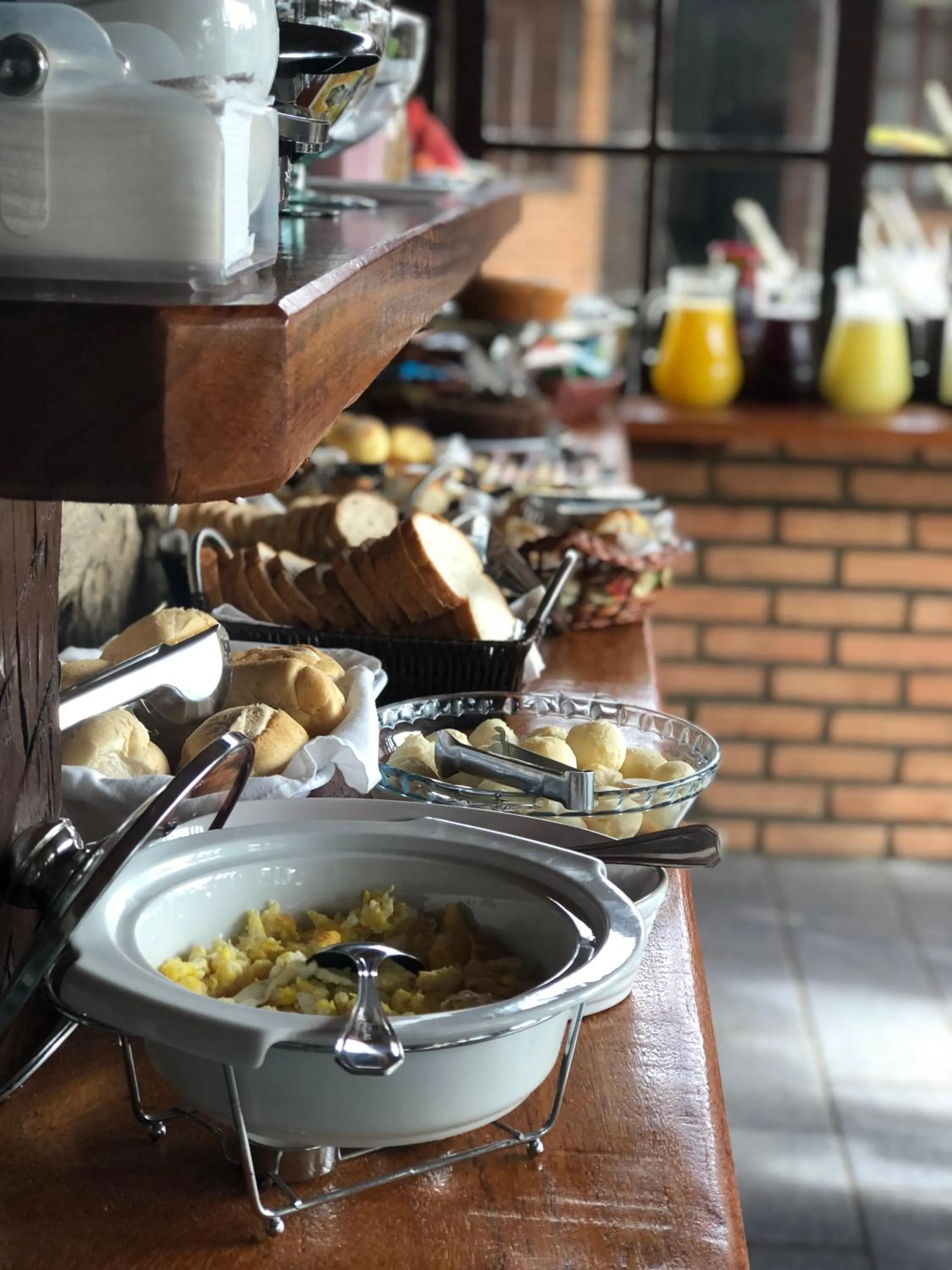 Buffet breakfast in Pousada Casuarina Geribá