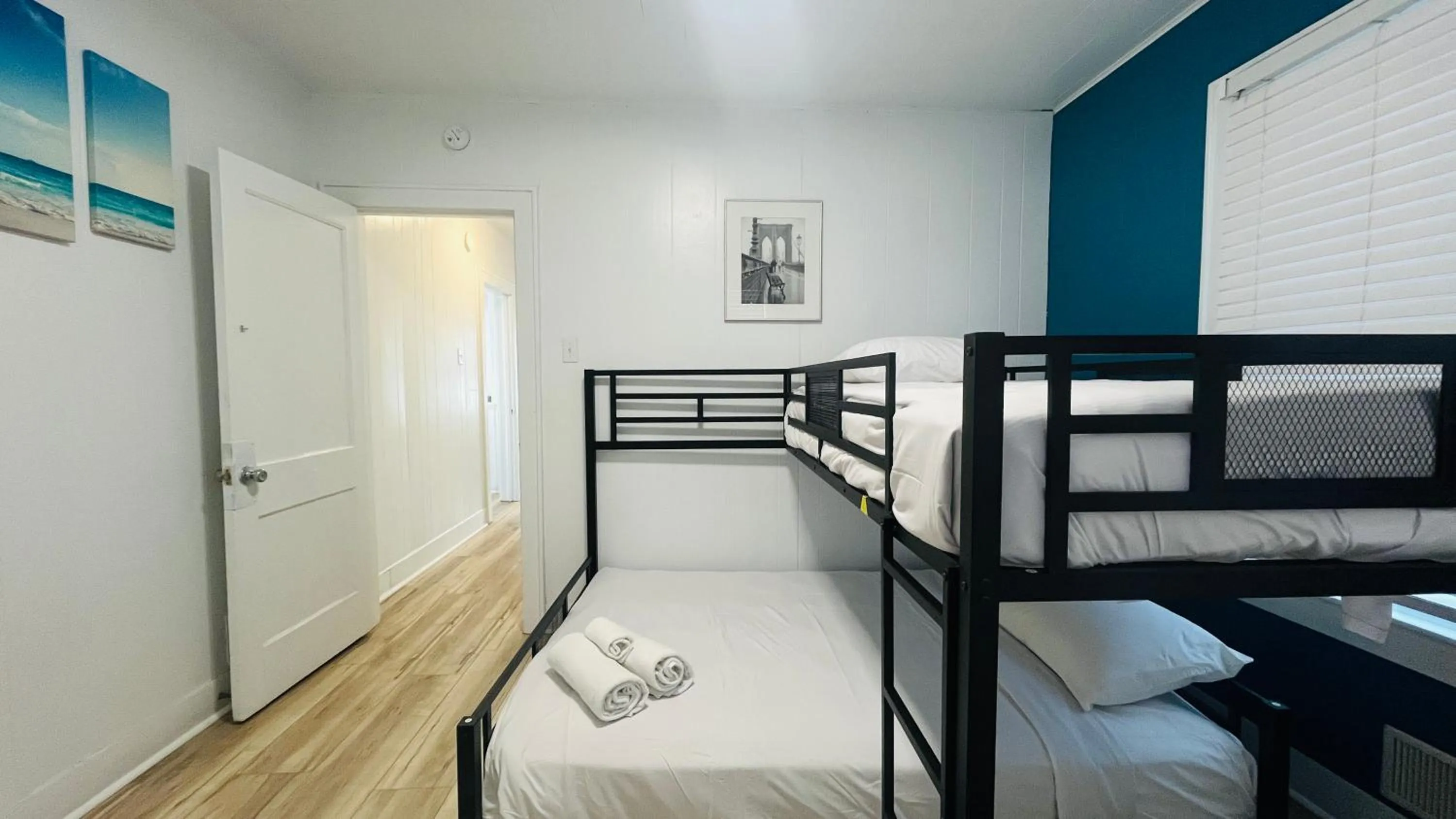 Bed in The Vibes Hotel, Trademark Collection by Wyndham