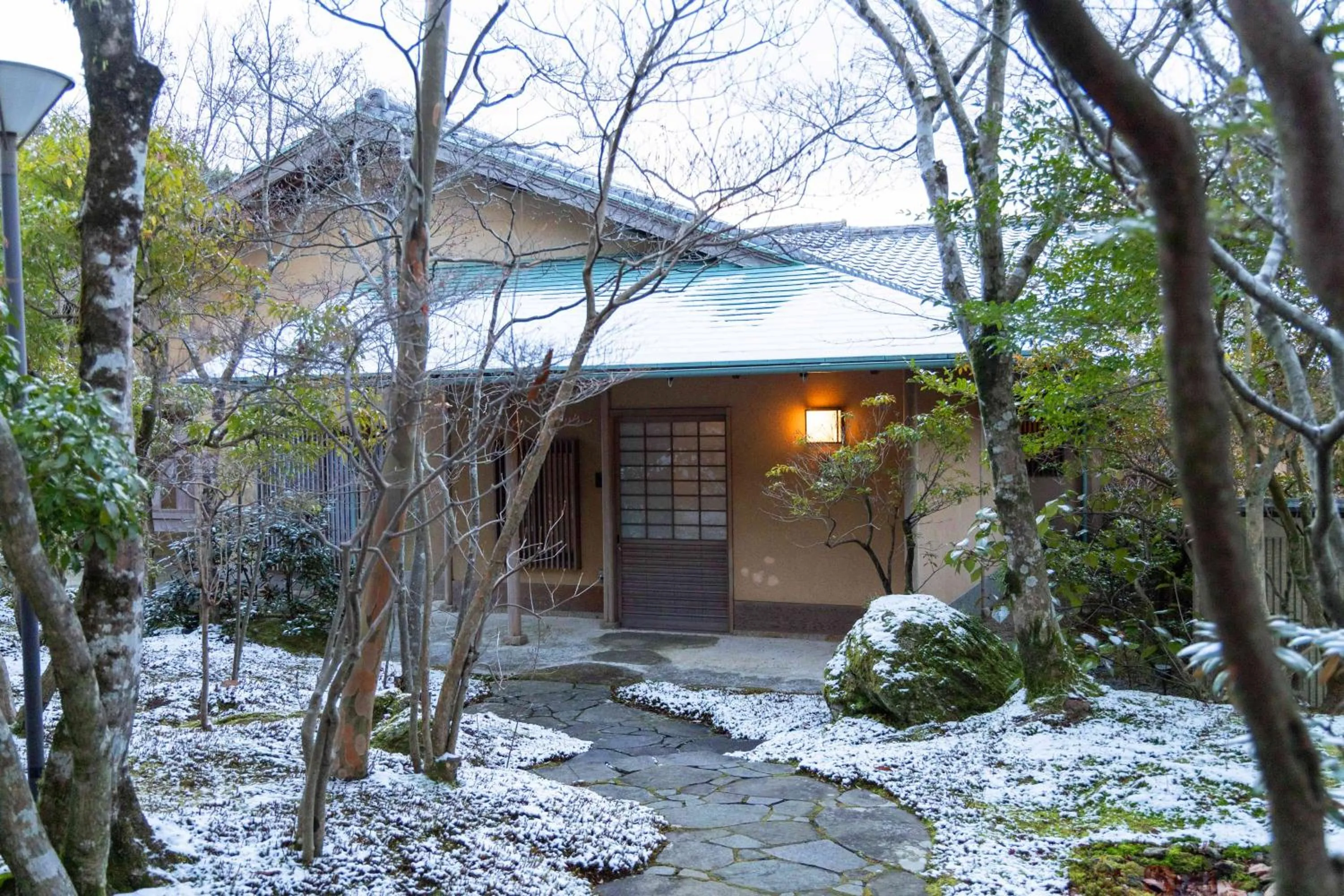 View (from property/room) in UNZEN HANZUIRYO by Onko Chishin