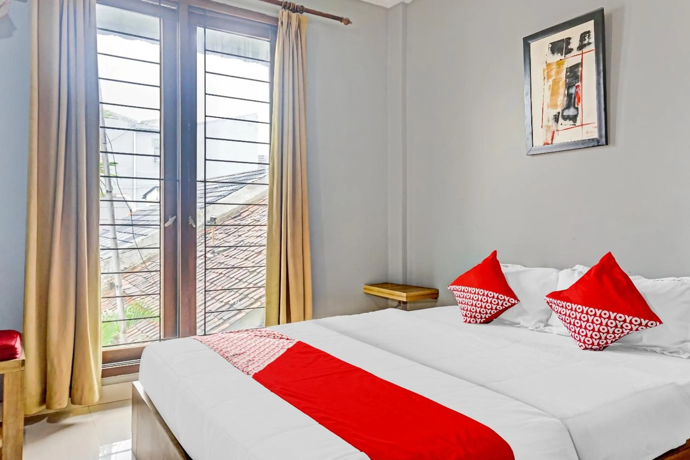 Bedroom in OYO 90738 Griya Dara Near Swimming Pool Essence Dharmawangsa JAKARTA