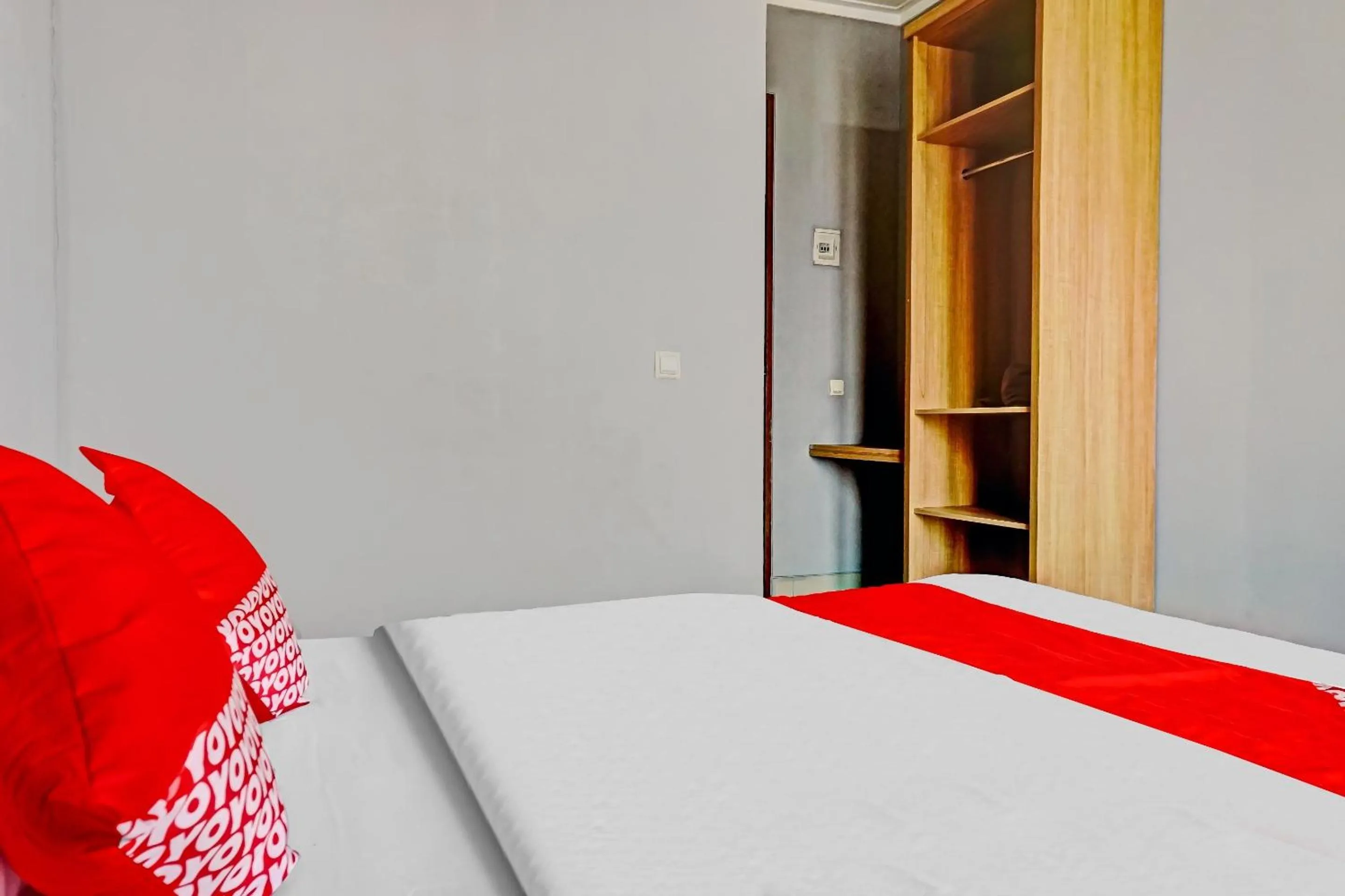 Bedroom in OYO 90738 Griya Dara Near Swimming Pool Essence Dharmawangsa JAKARTA