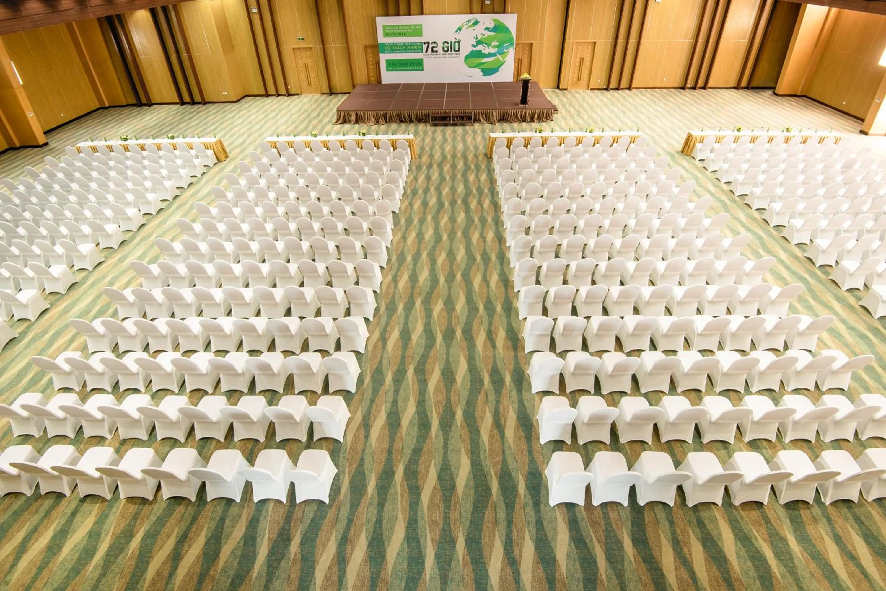 Business facilities in Royal Lotus Hotel Danang