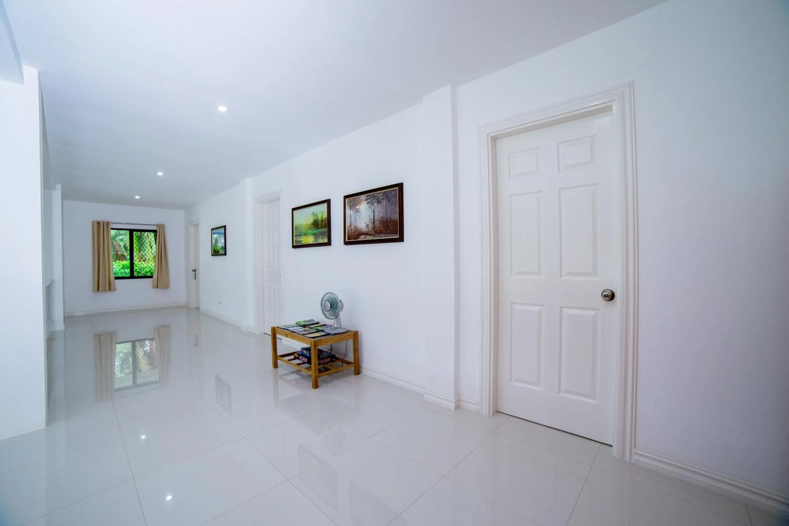 Area and facilities in Bohol White House Bed & Breakfast