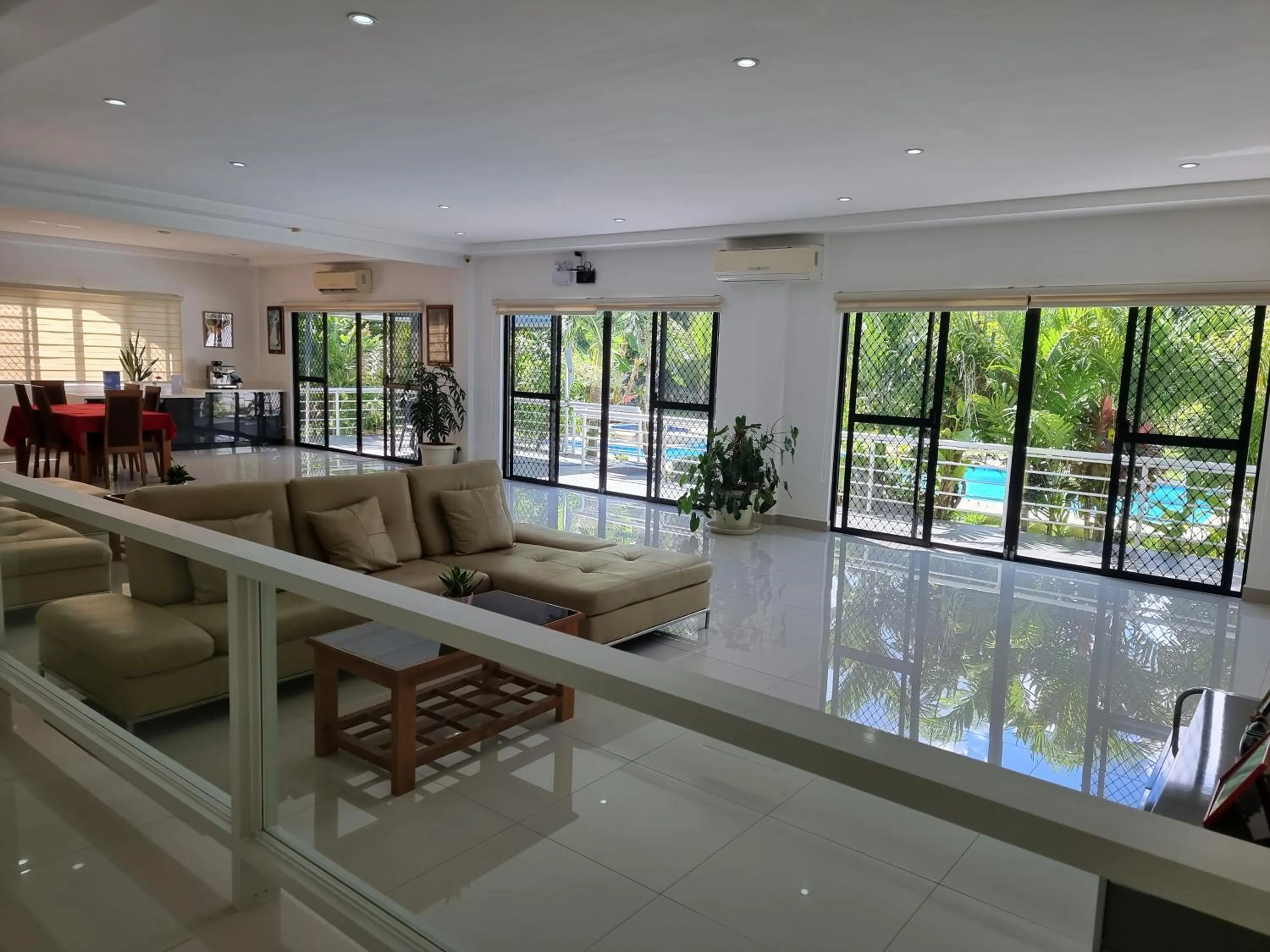 Property building in Bohol White House Bed & Breakfast