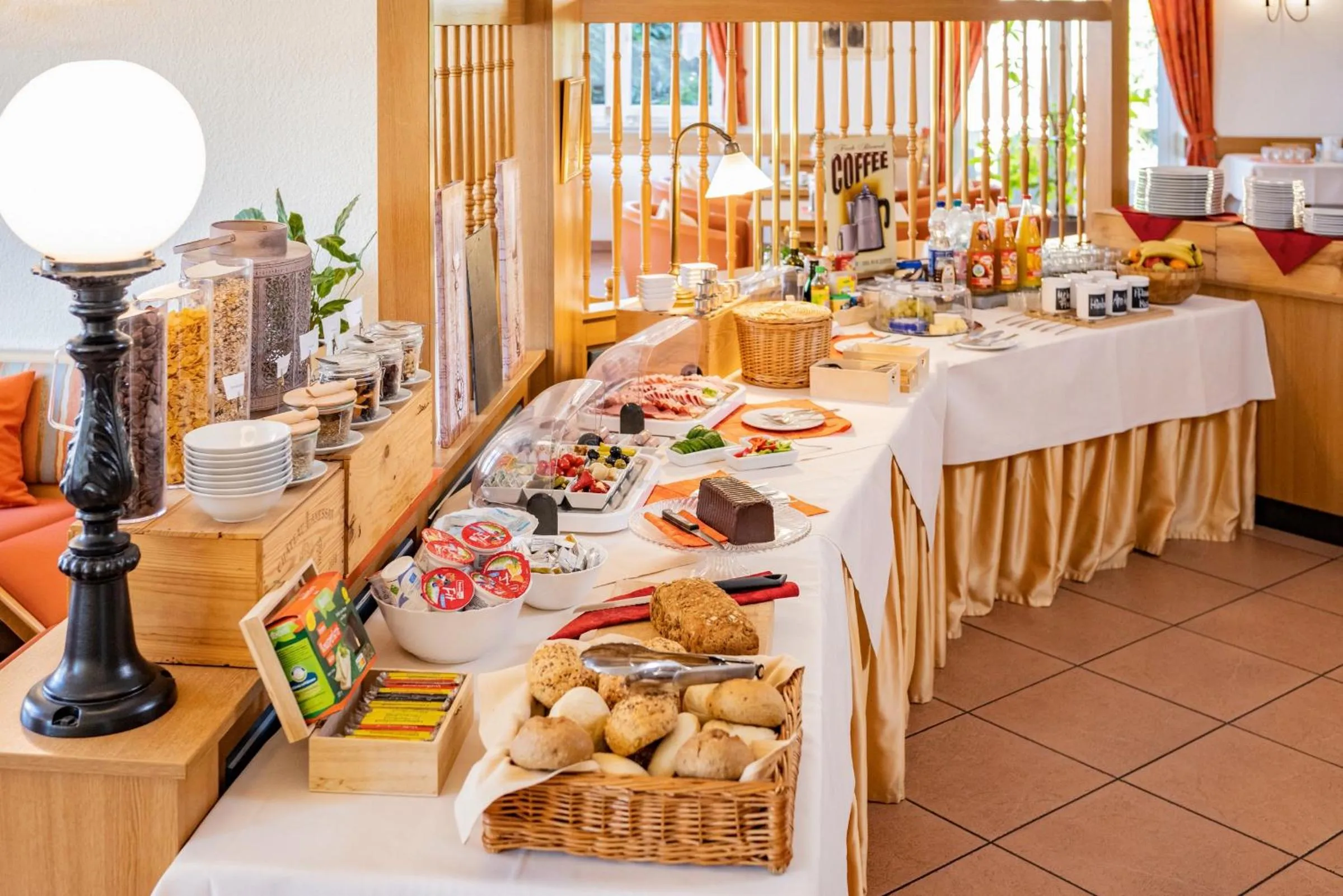 Breakfast in Hotel Bamberger Hof, garni