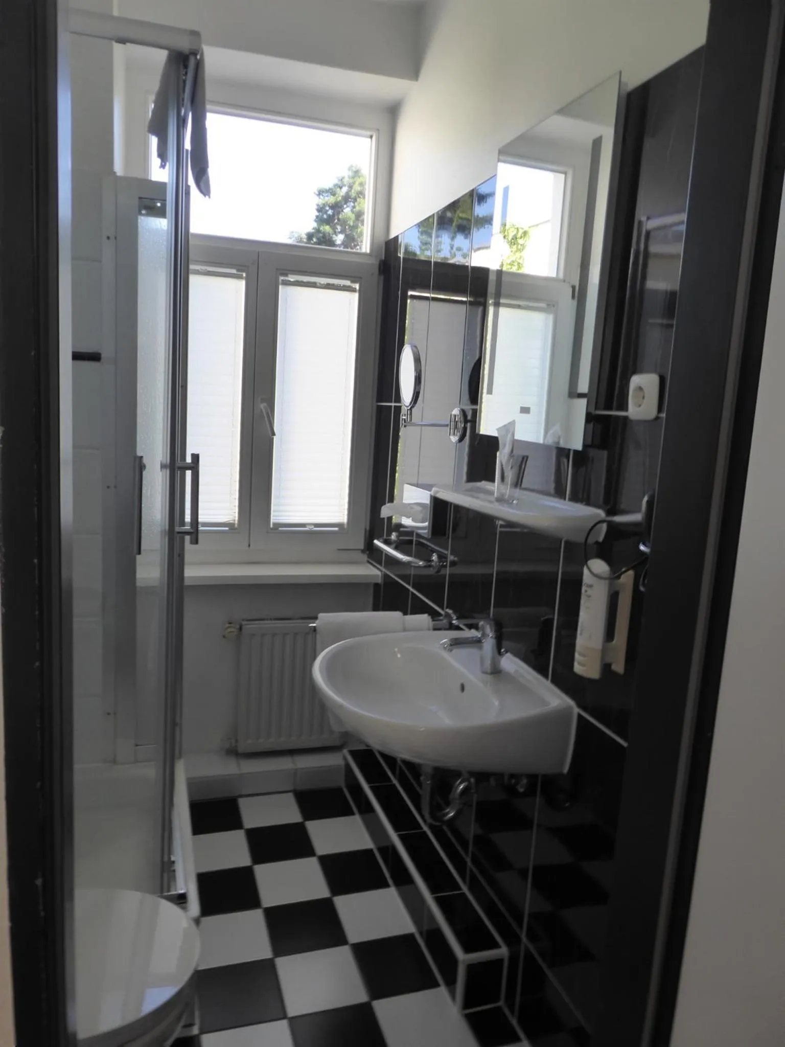 Bathroom in Hotel Weinhaus Hoff