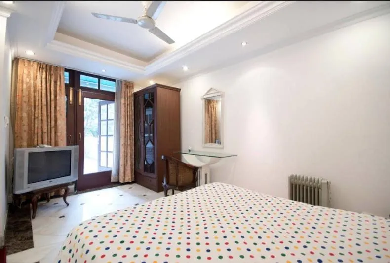 Other, Bed in Villa 33