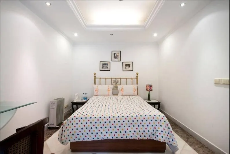 Bed in Villa 33
