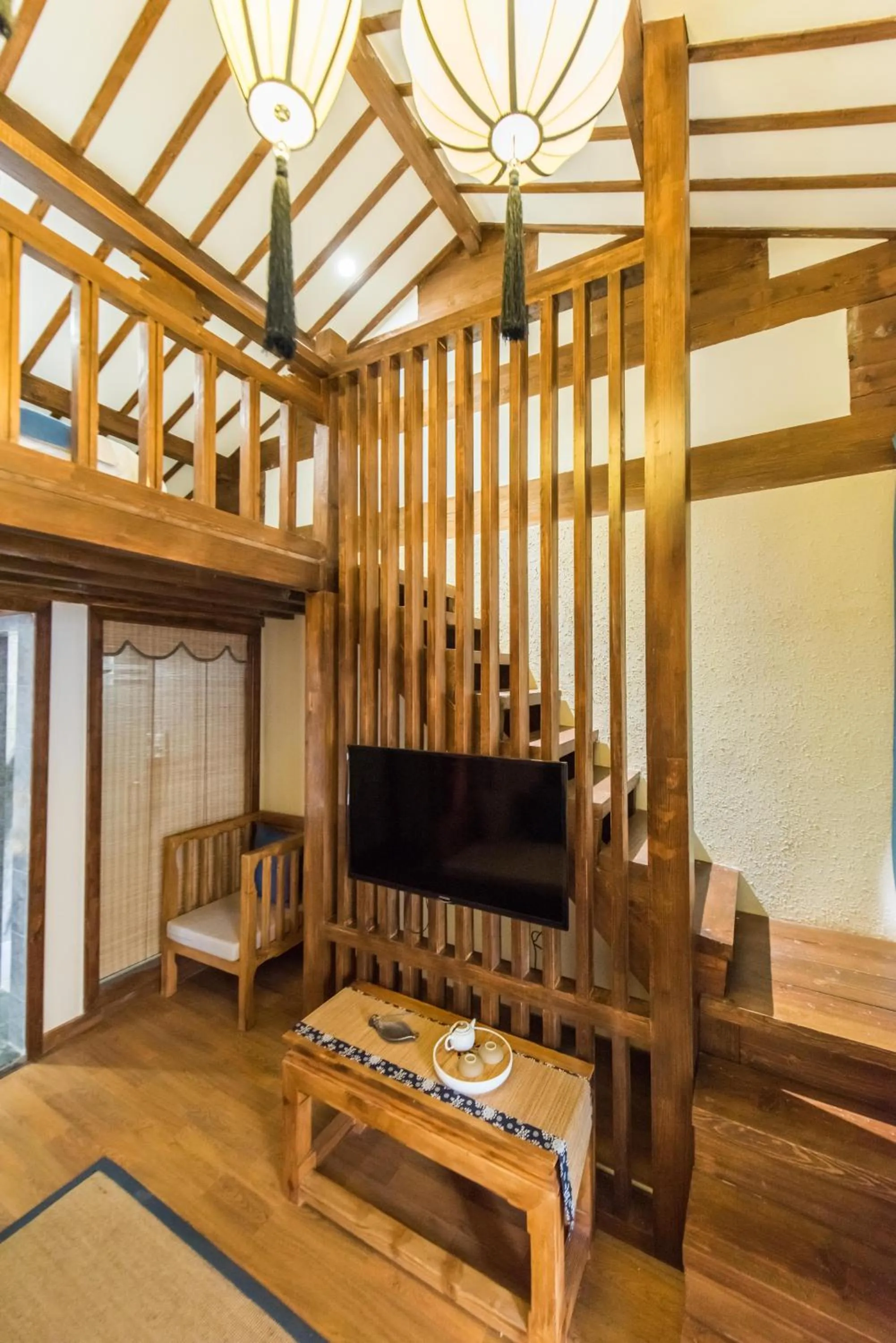 Decorative detail in Lijiang Yue Tu Inn