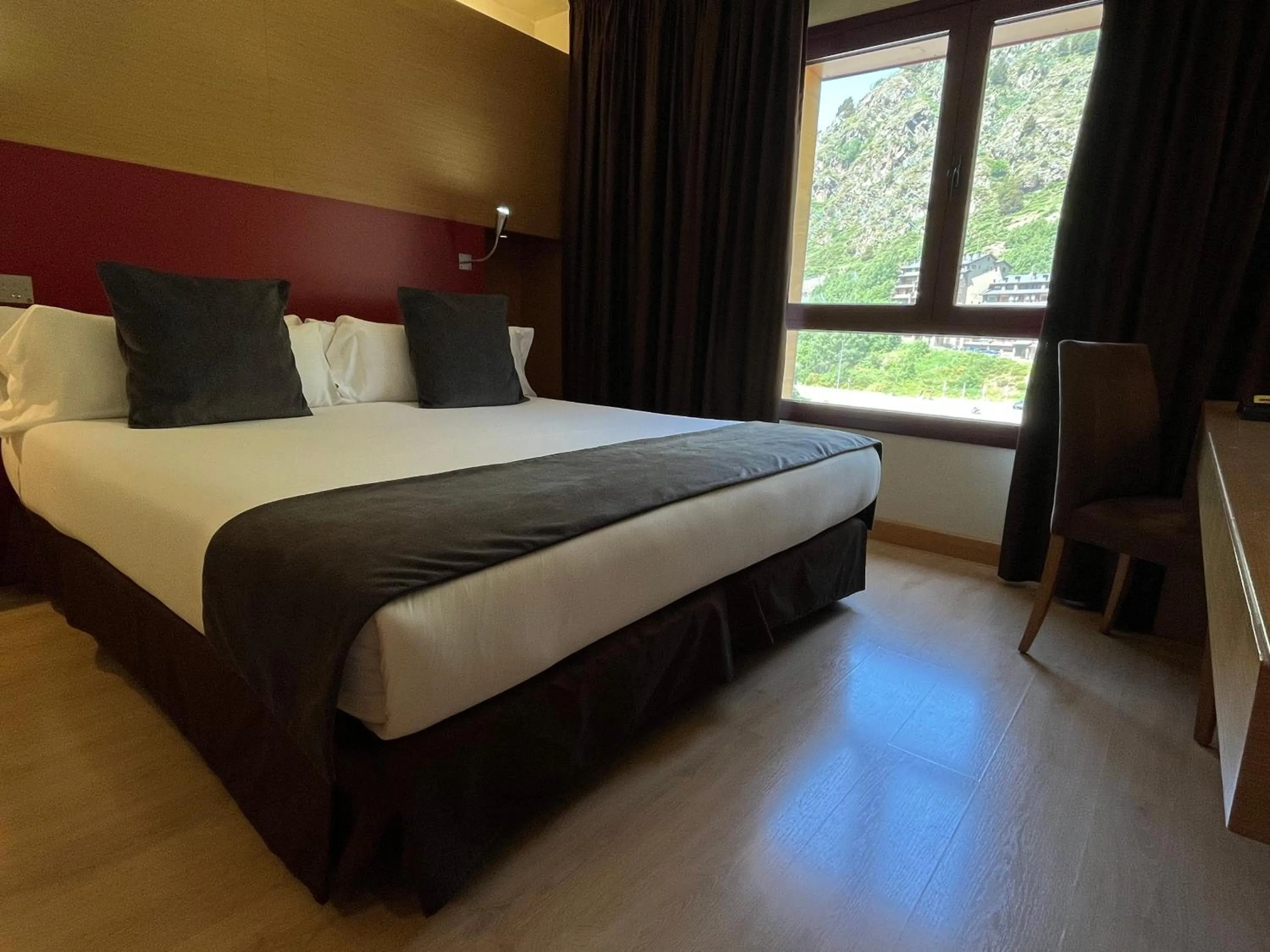 Bed in Wuau! Hotel Galanthus & Spa