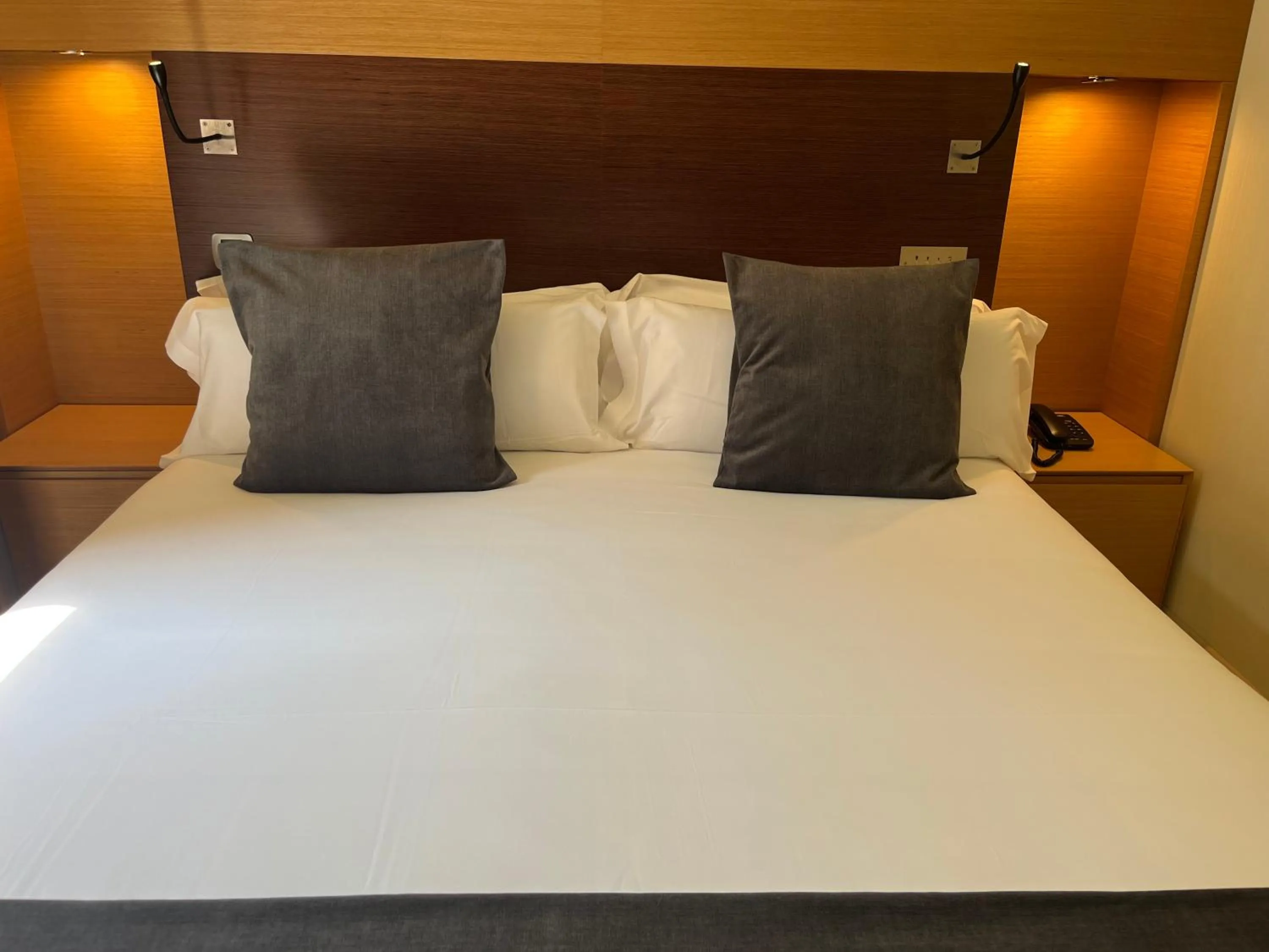 Bed in Wuau! Hotel Galanthus & Spa