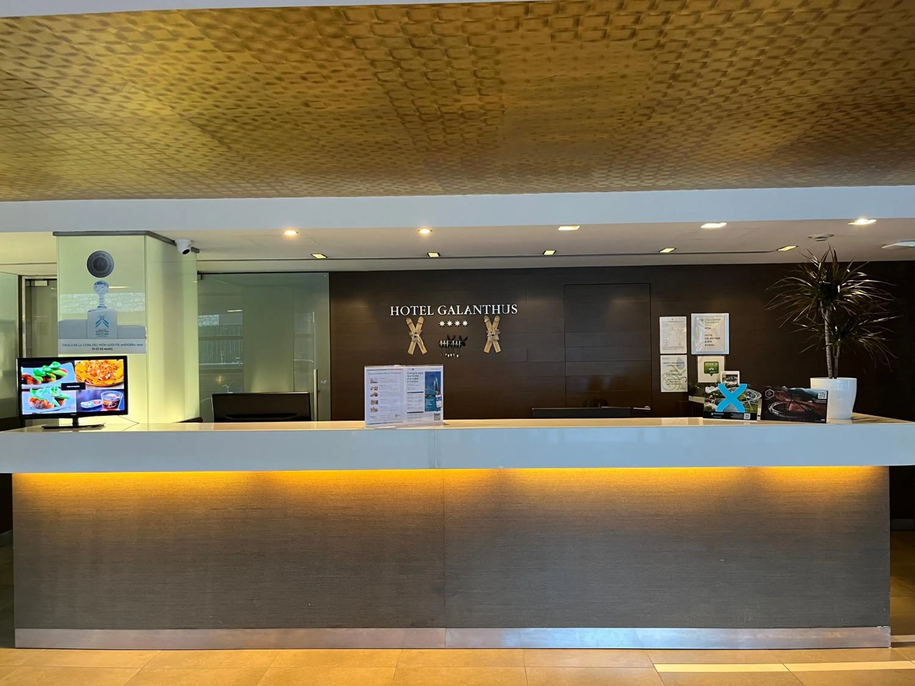 Lobby or reception in Wuau! Hotel Galanthus & Spa