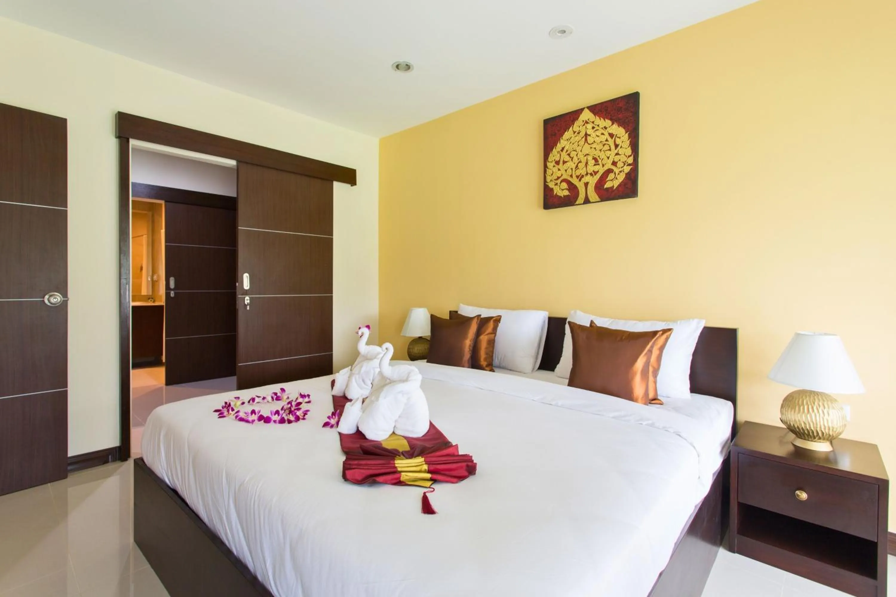 Bedroom, Bed in The Lai Thai Luxury Condominiums