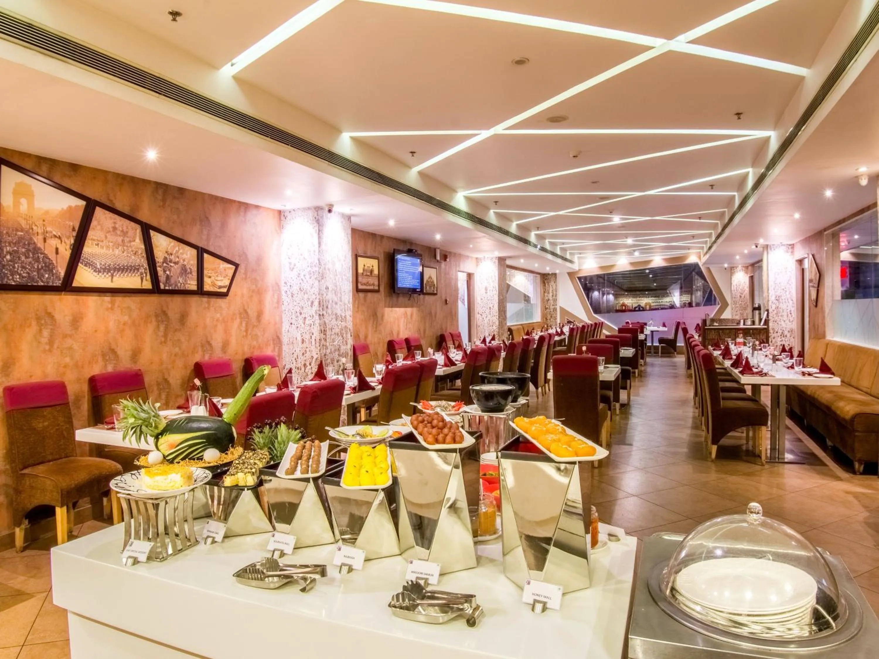 Restaurant/places to eat in Hotel Rockdale