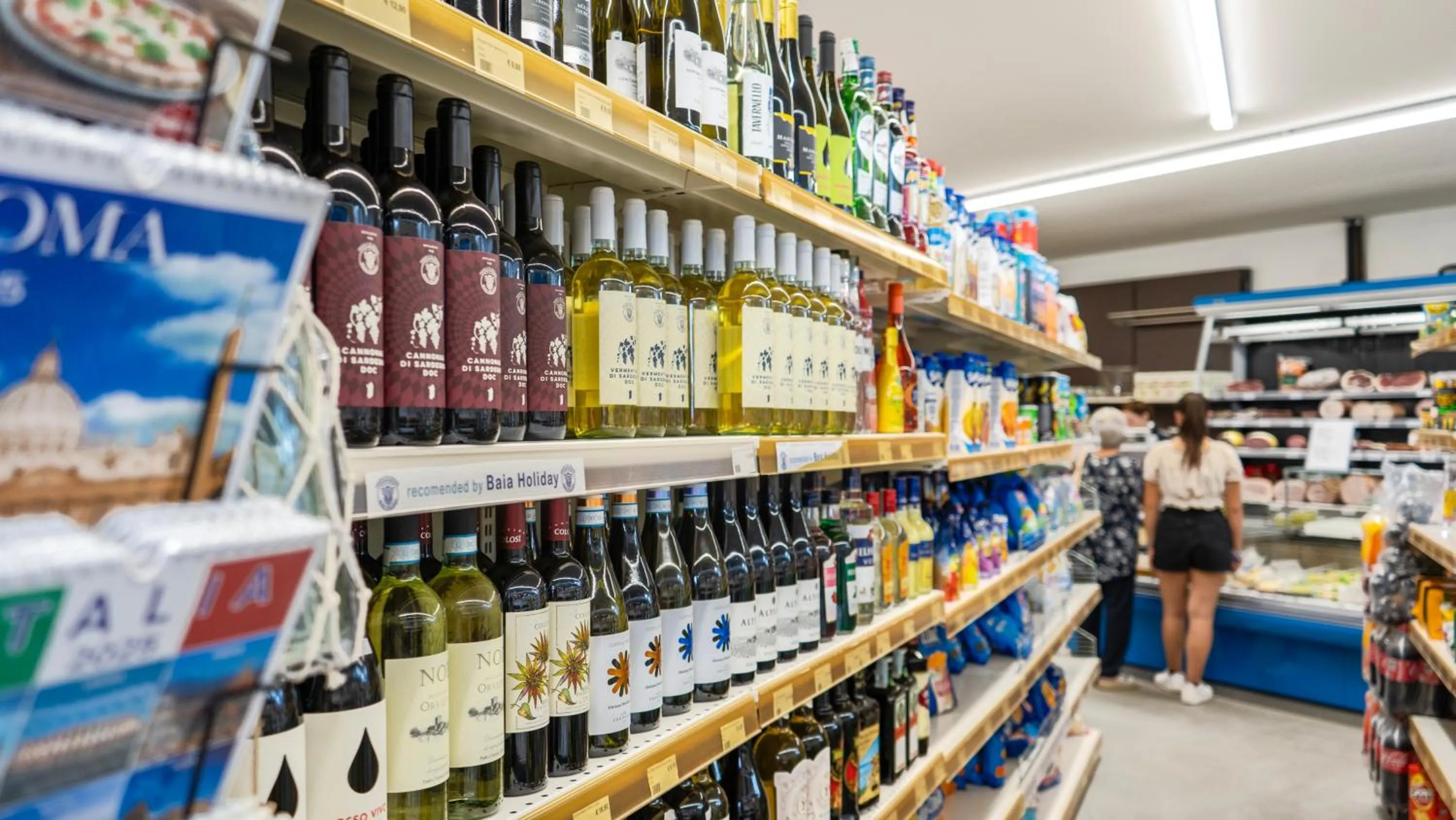 Supermarket/grocery shop in Camping Village Roma Capitol