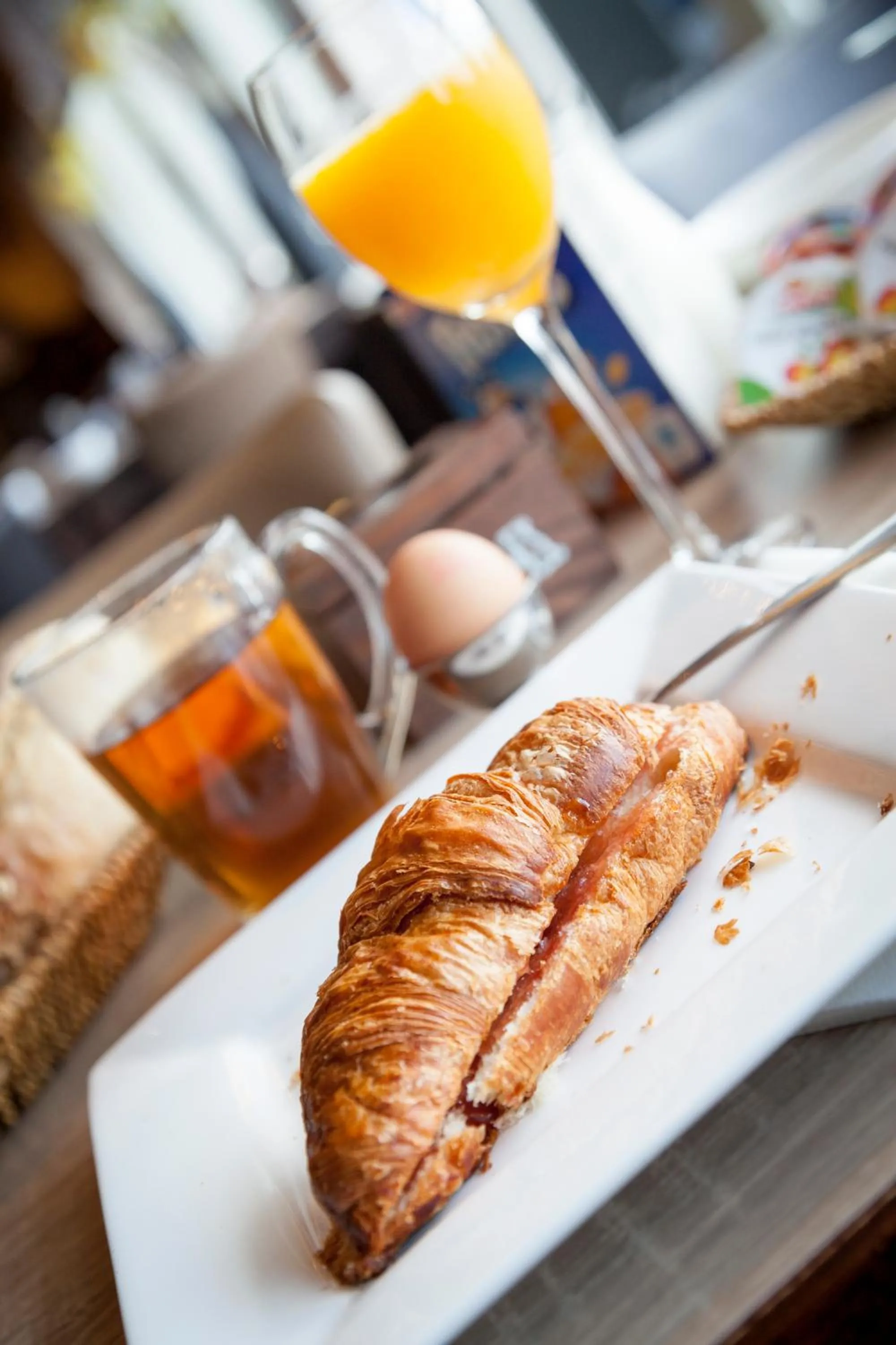 Continental breakfast in Hotel Beemster
