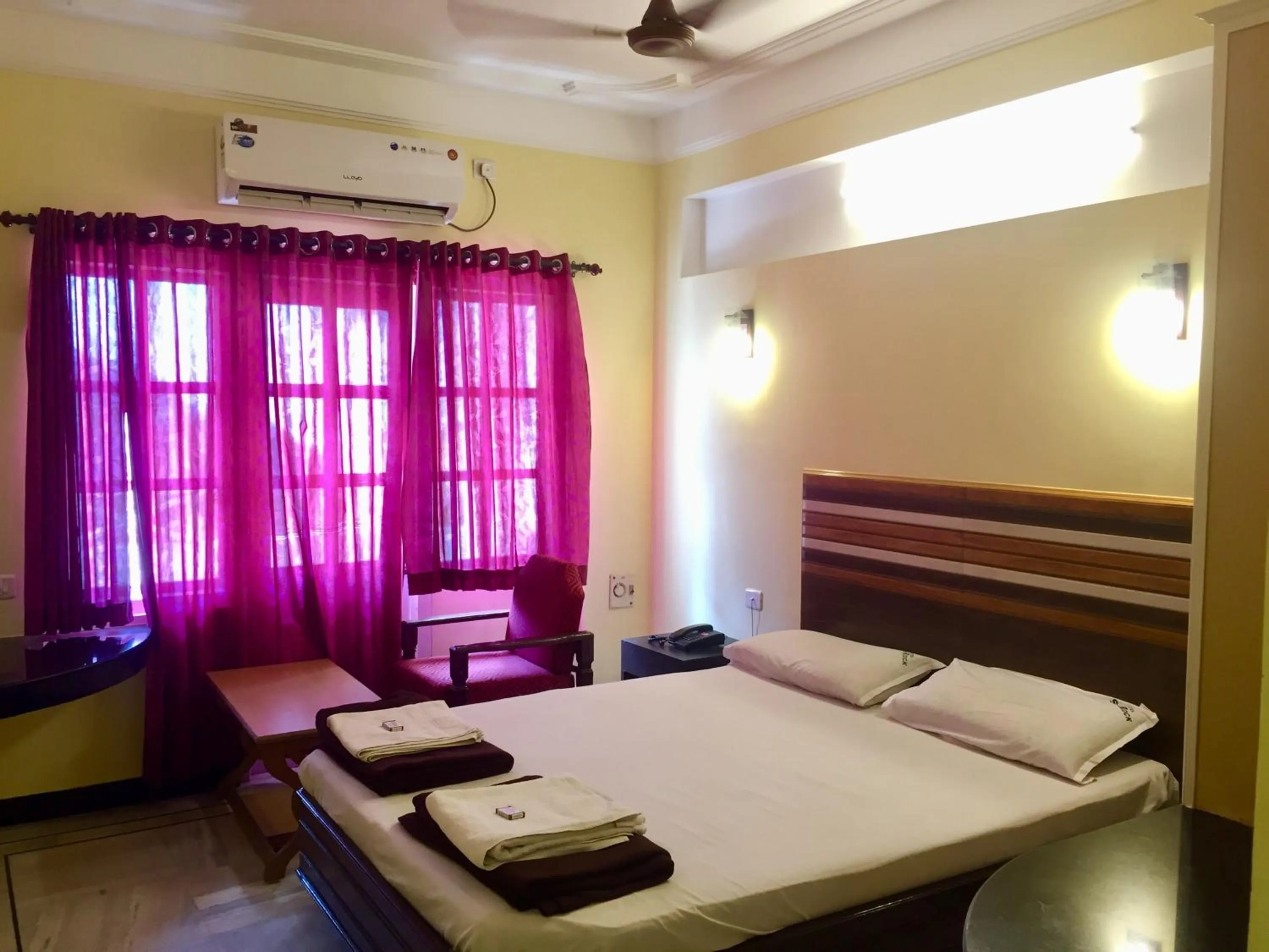 Bed in Hotel Sun Rock