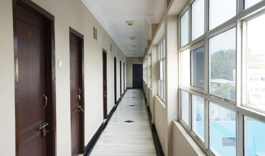 Property building in Hotel Sun Rock