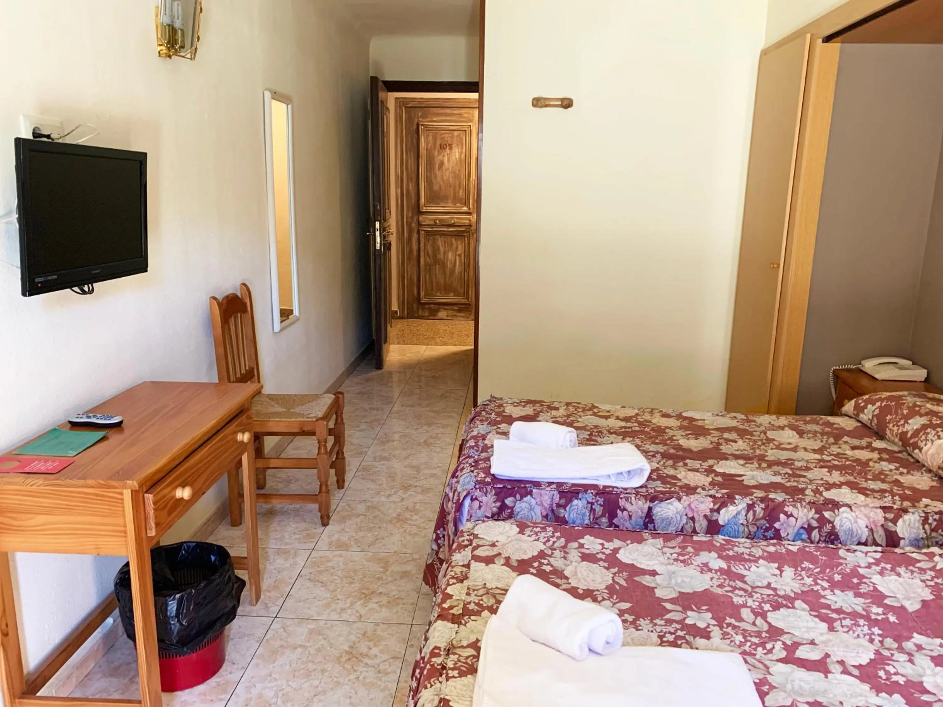 Bed in Hotel Barcelona