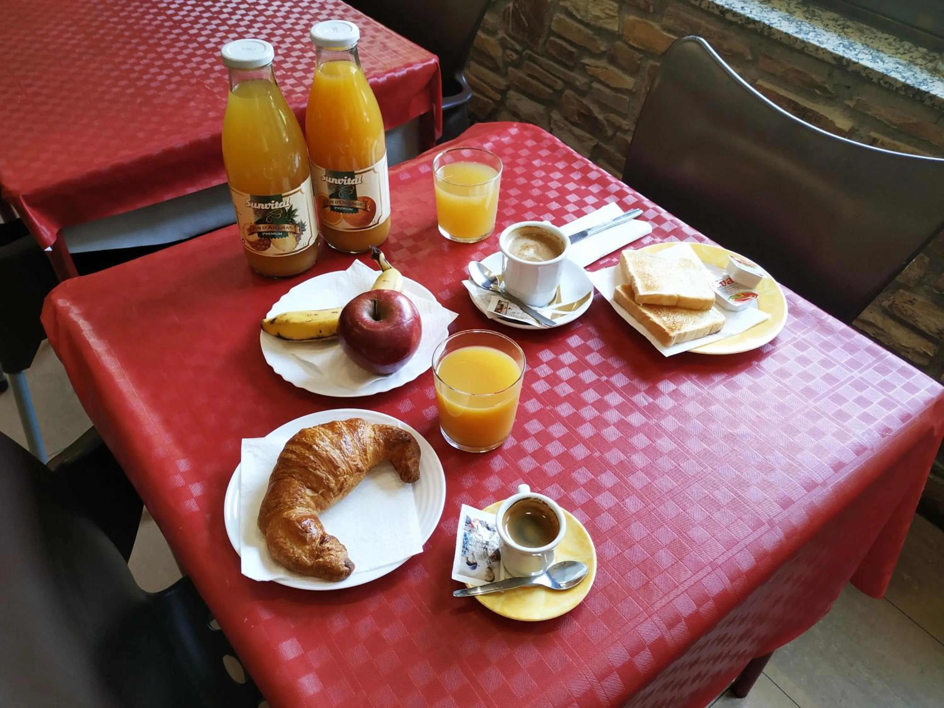 Breakfast in Hotel Barcelona