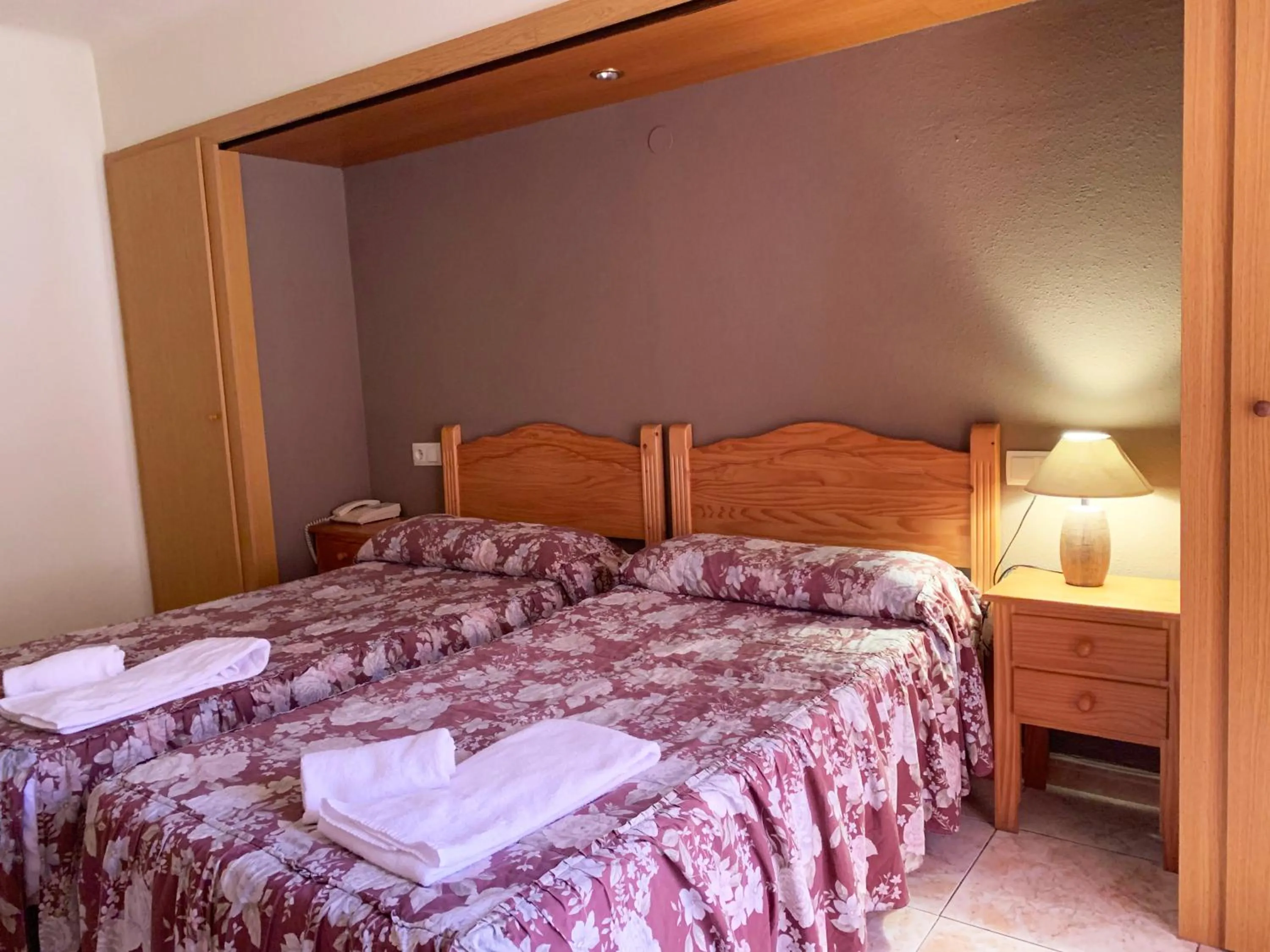 Bed in Hotel Barcelona