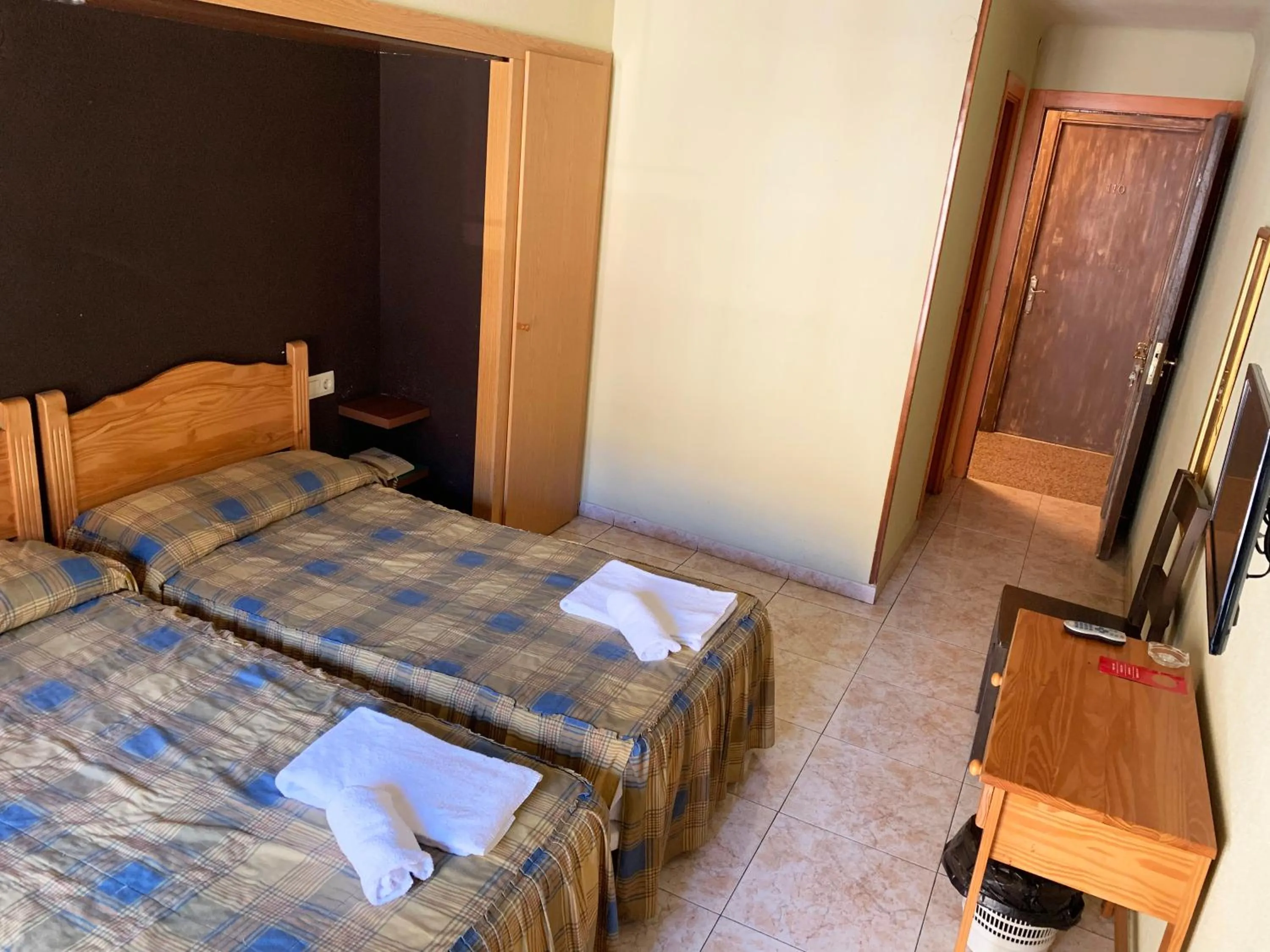 Bed in Hotel Barcelona