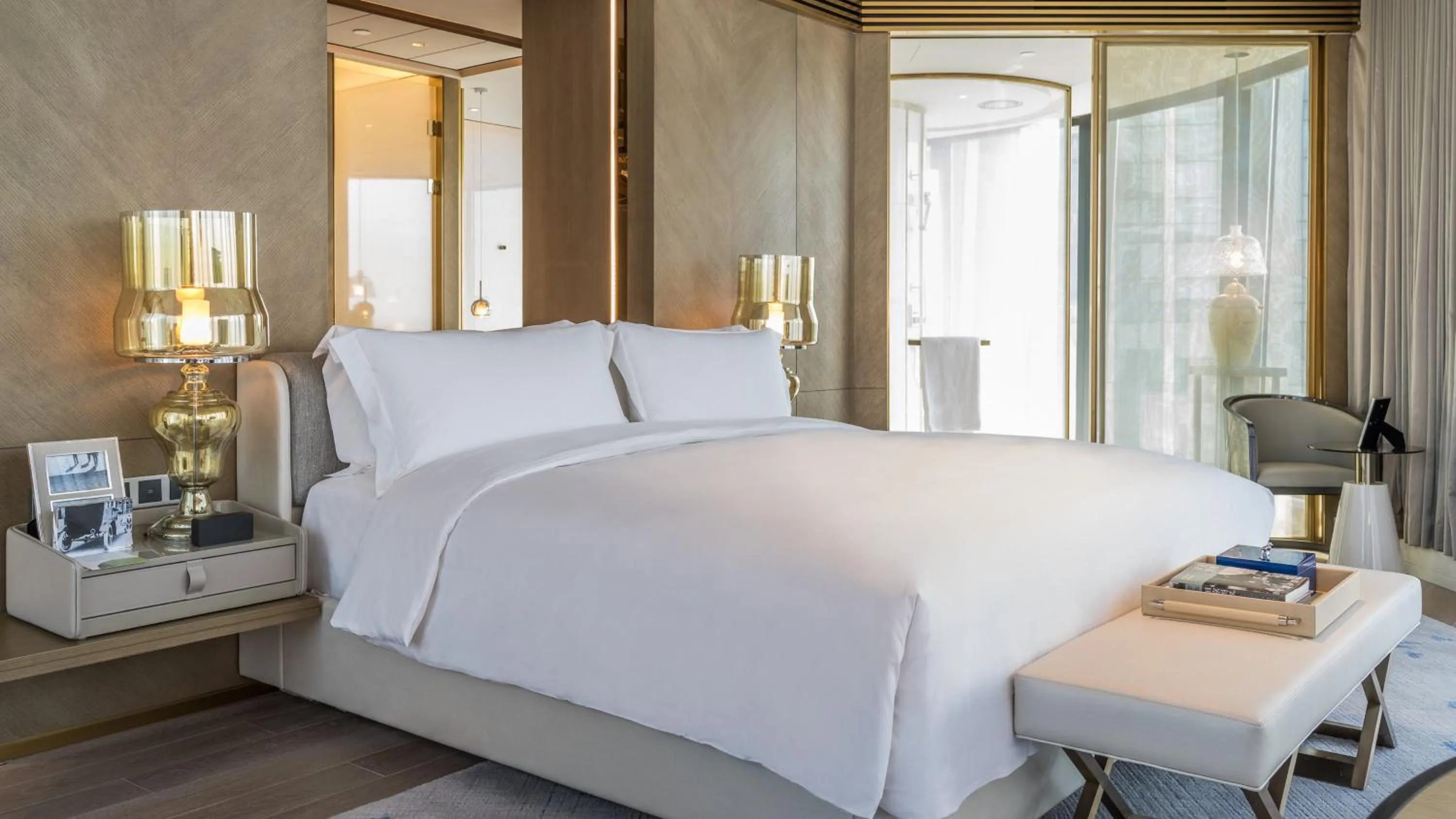 Photo of the whole room, Bed in InterContinental Beijing Sanlitun by IHG