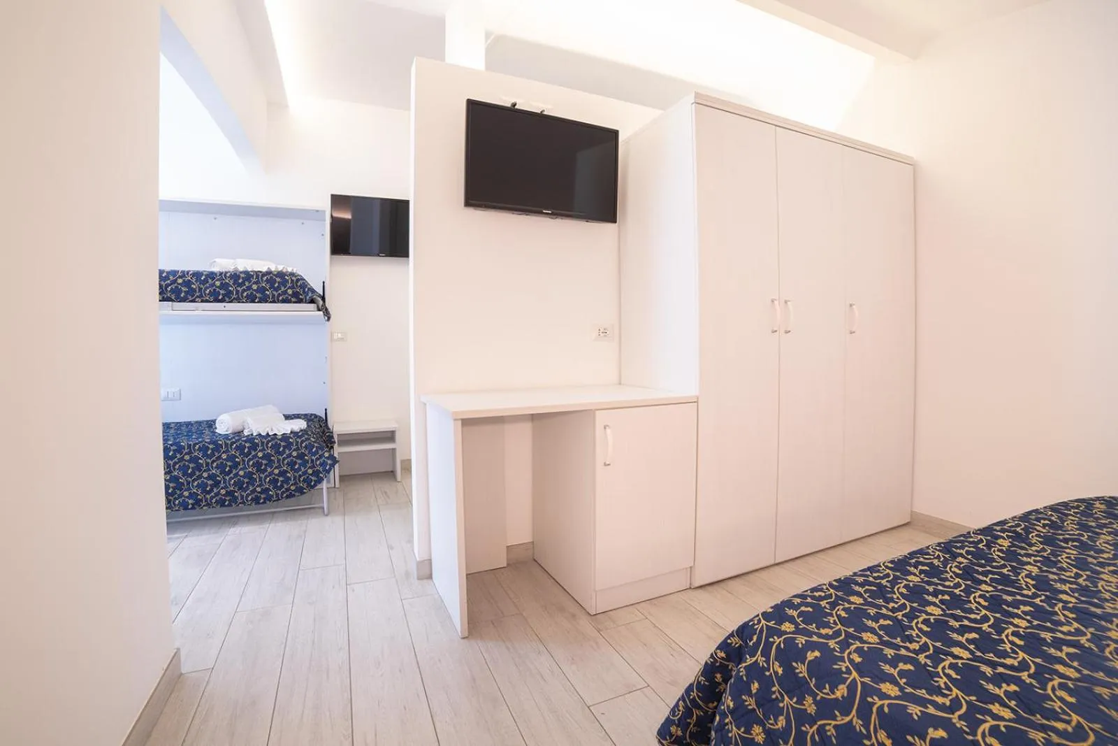 Bed in Hotel Ambasciatori