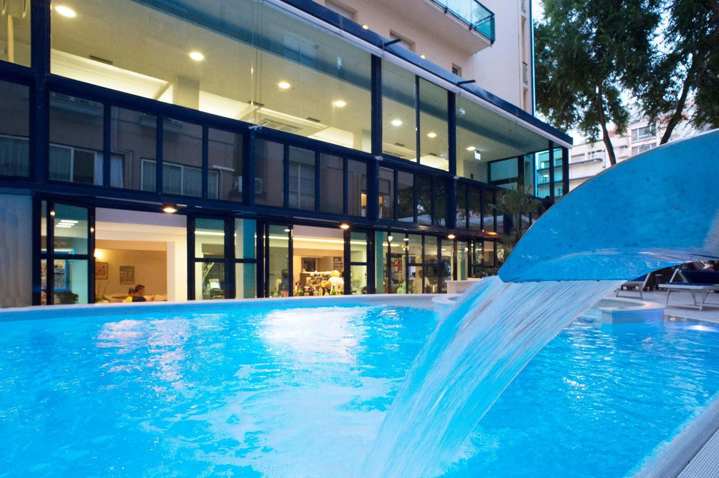 Swimming pool in Hotel Ambasciatori