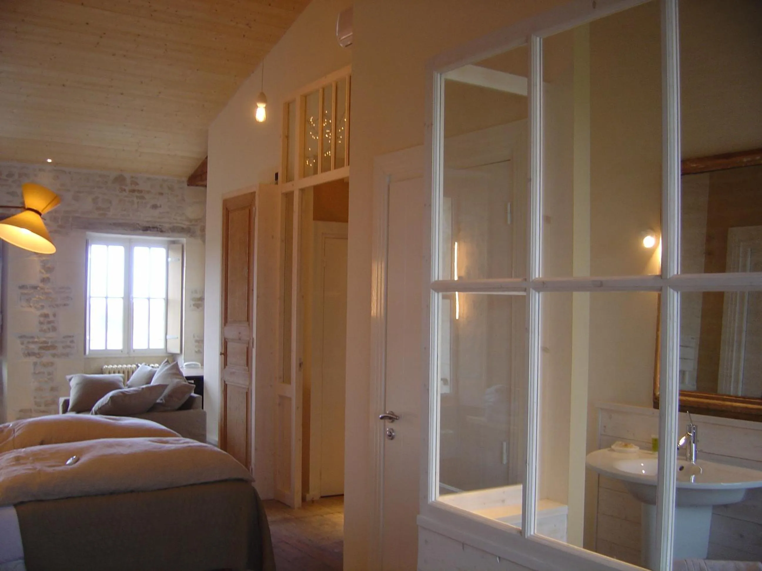 Deluxe Double Room with Sea View in Hôtel Le Sénéchal