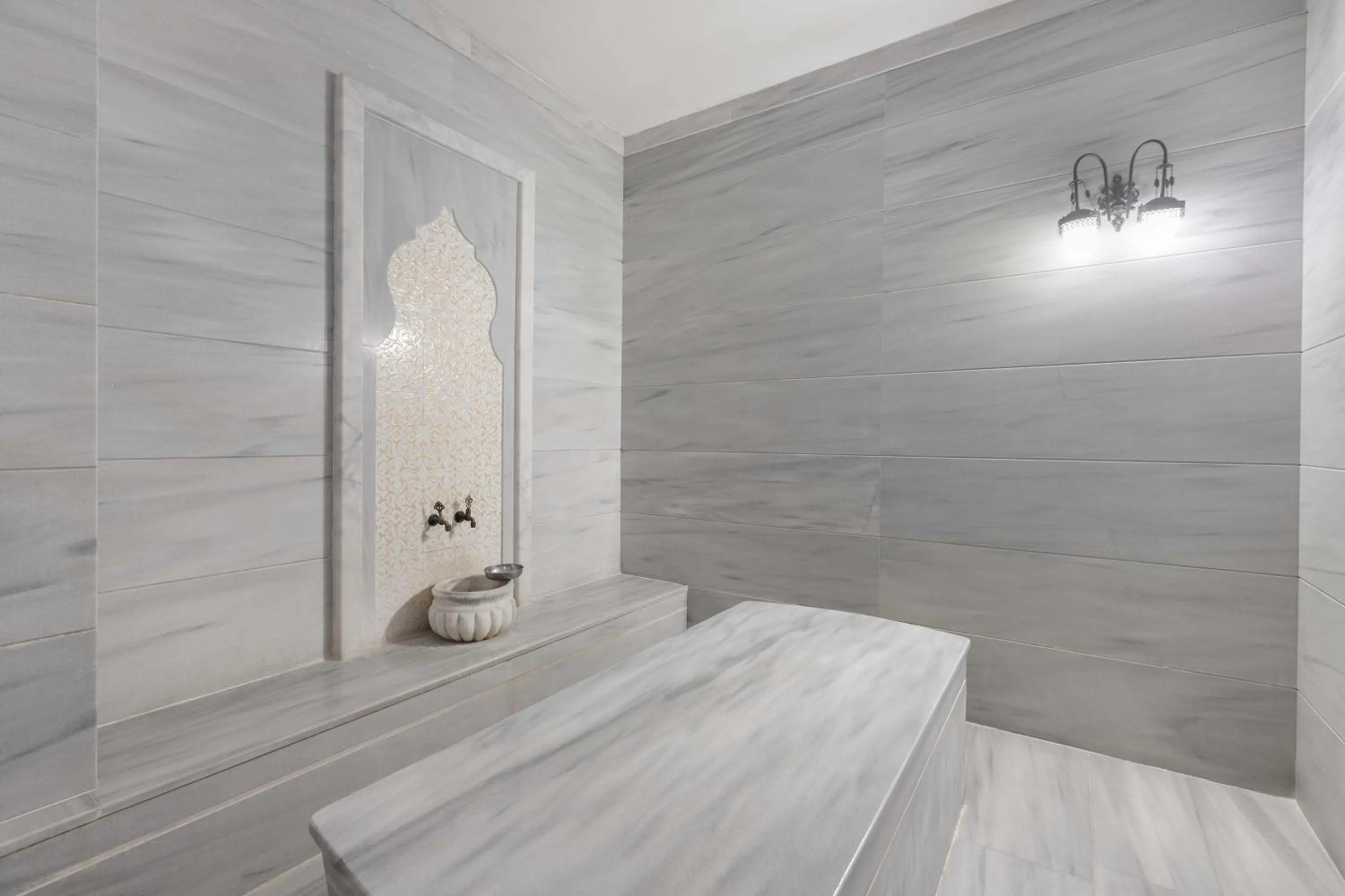 Spa and wellness centre/facilities, Bed in Kirman Belazur Resort & Spa