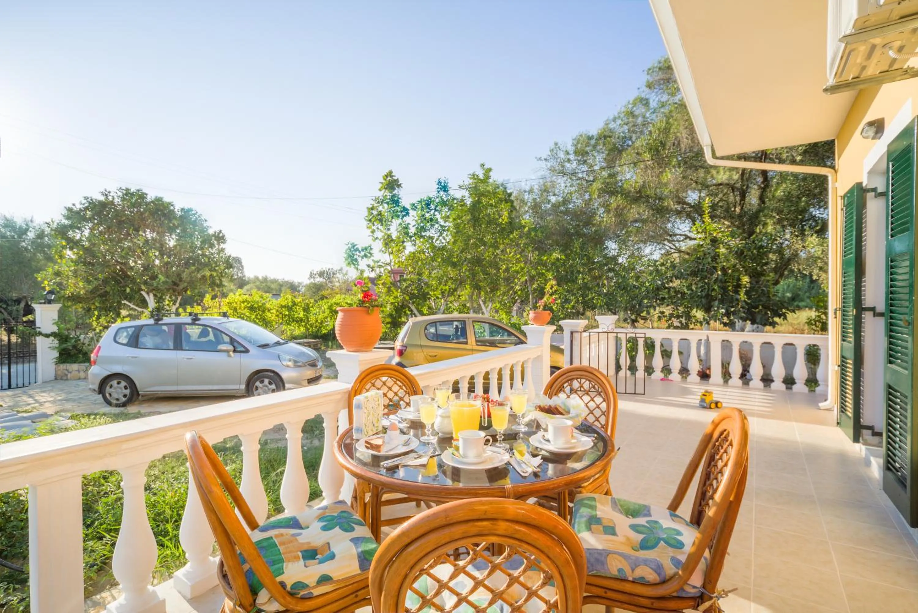 Garden in Karia Holiday Home