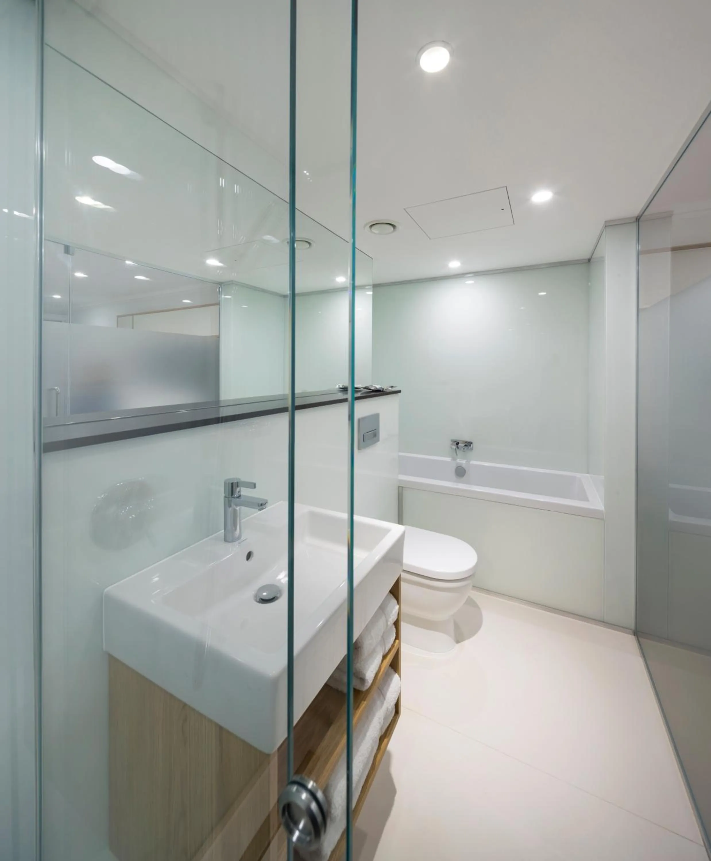 Bathroom in The Z Hotel Gloucester Place