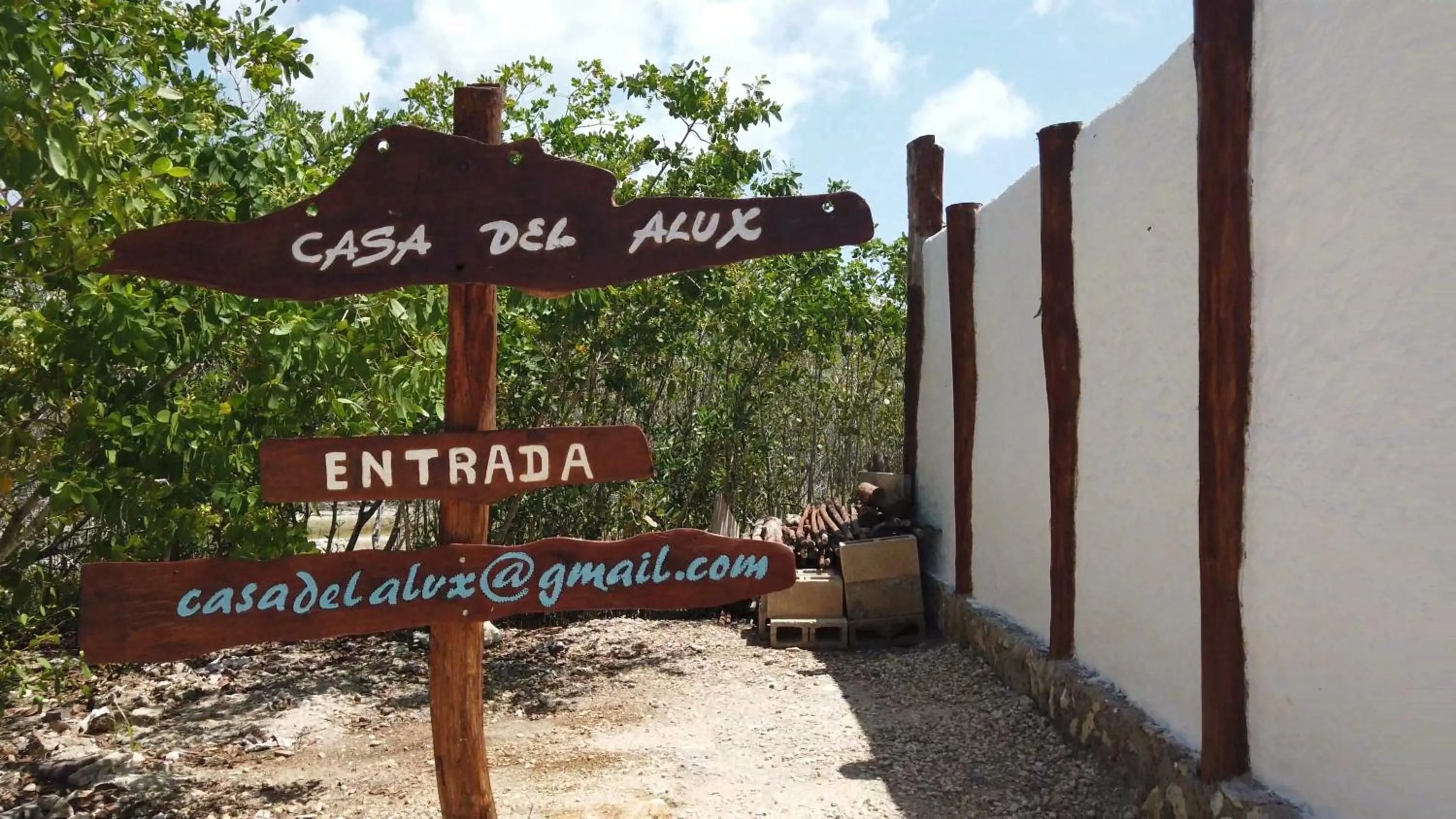 Day in La Casa del Alux - Adults Only